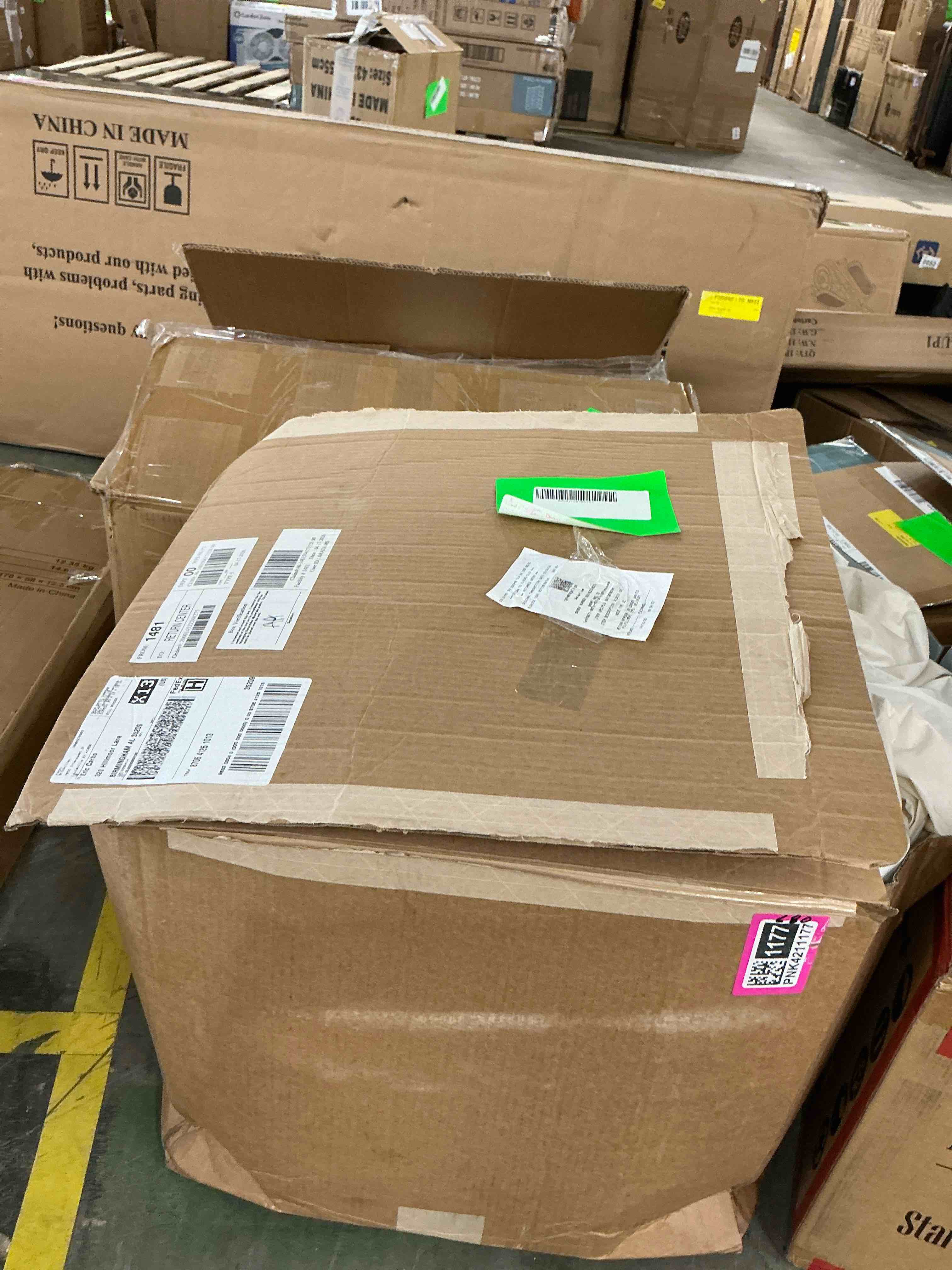 https://s3.amazonaws.com/lotting-images-prod/EmanualPiazza/PNK4211177_1778261917997.jpeg