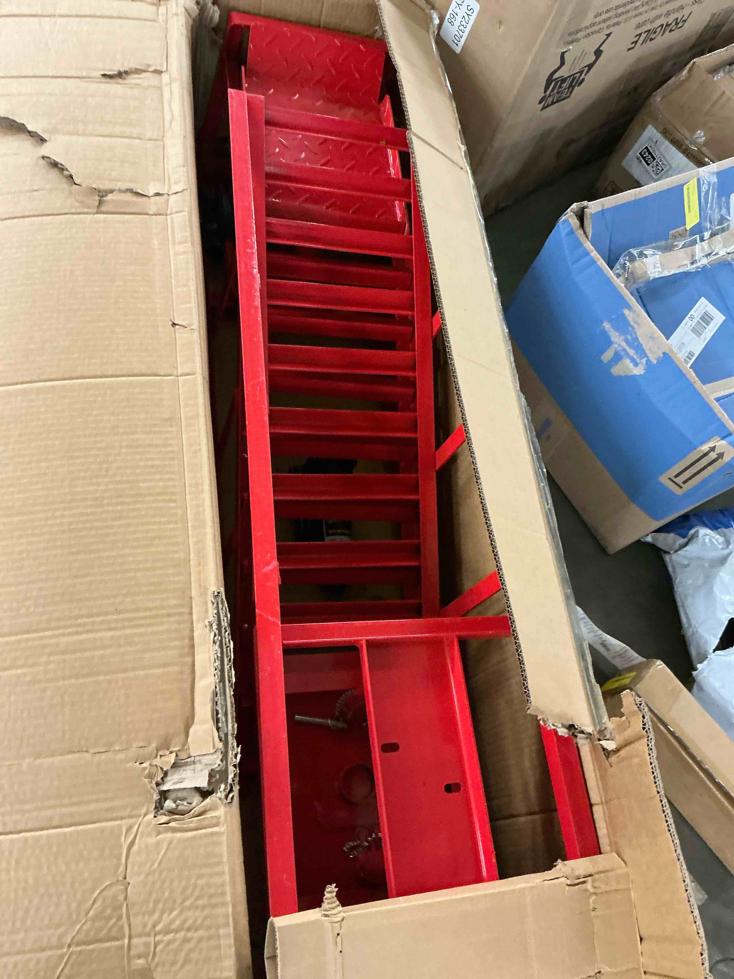 Condition photo showing Good Condition for wheelx 2-pack hydraulic car ramps, heavy-duty vehicle ramps with 5t / 11000lbs load capacity, portable design for effortless oil changes and car lifts, perfect for professional or home garage use