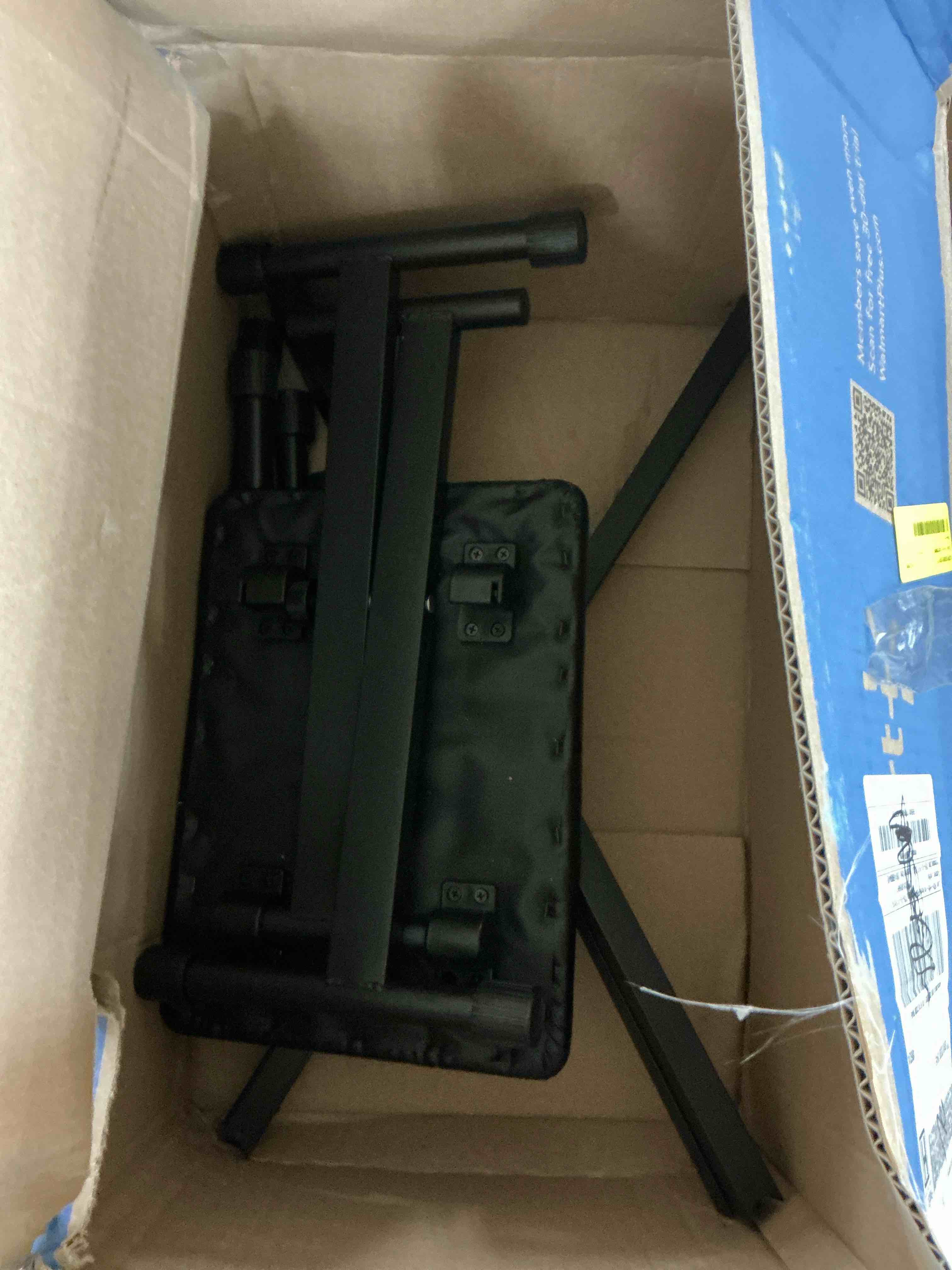 Condition photo showing Good Condition for stusgo keyboard stand and bench adjustable and portable digital piano stand with locking chain