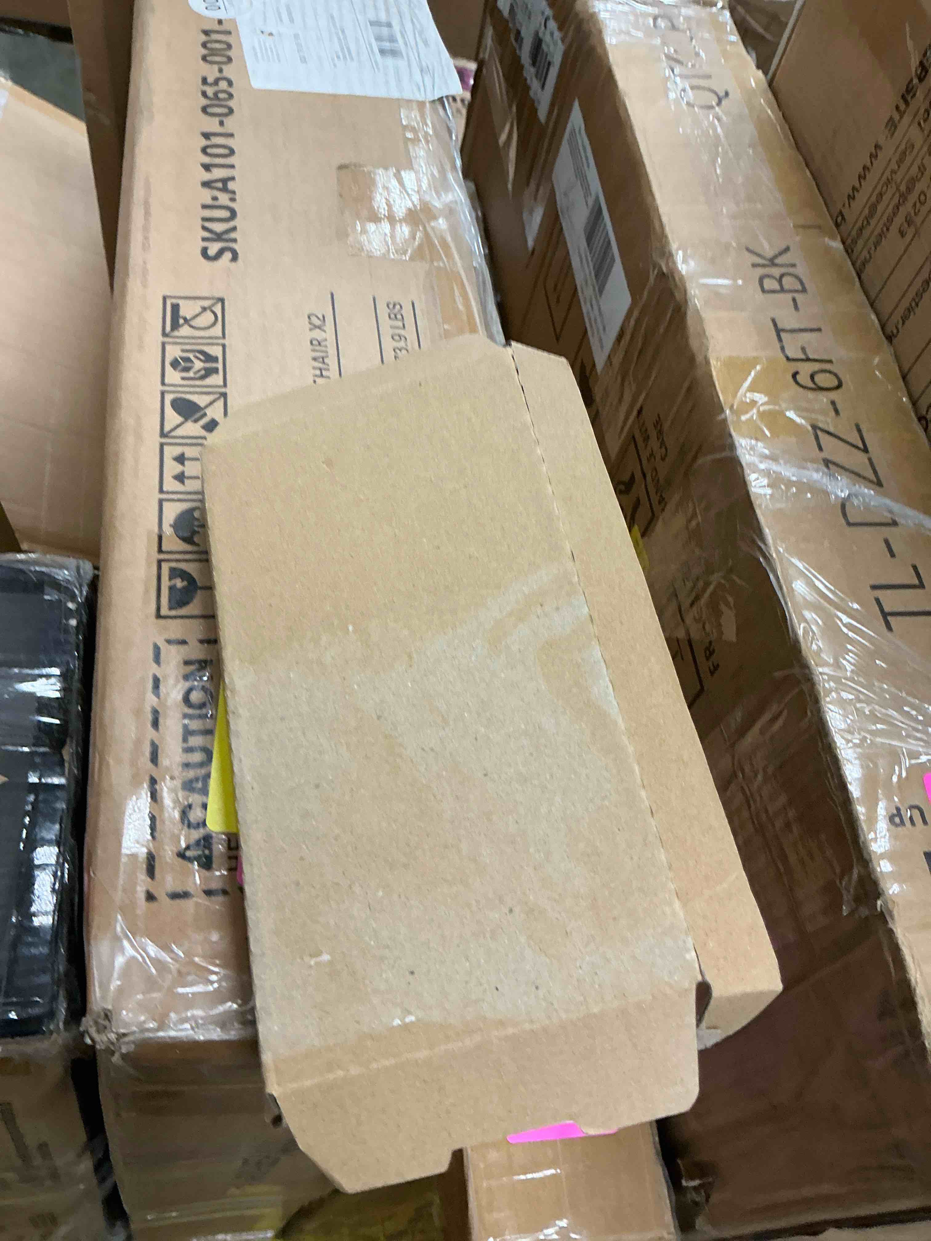 https://s3.amazonaws.com/lotting-images-prod/EmanualPiazza/PNK4211241_1778342117342.jpeg