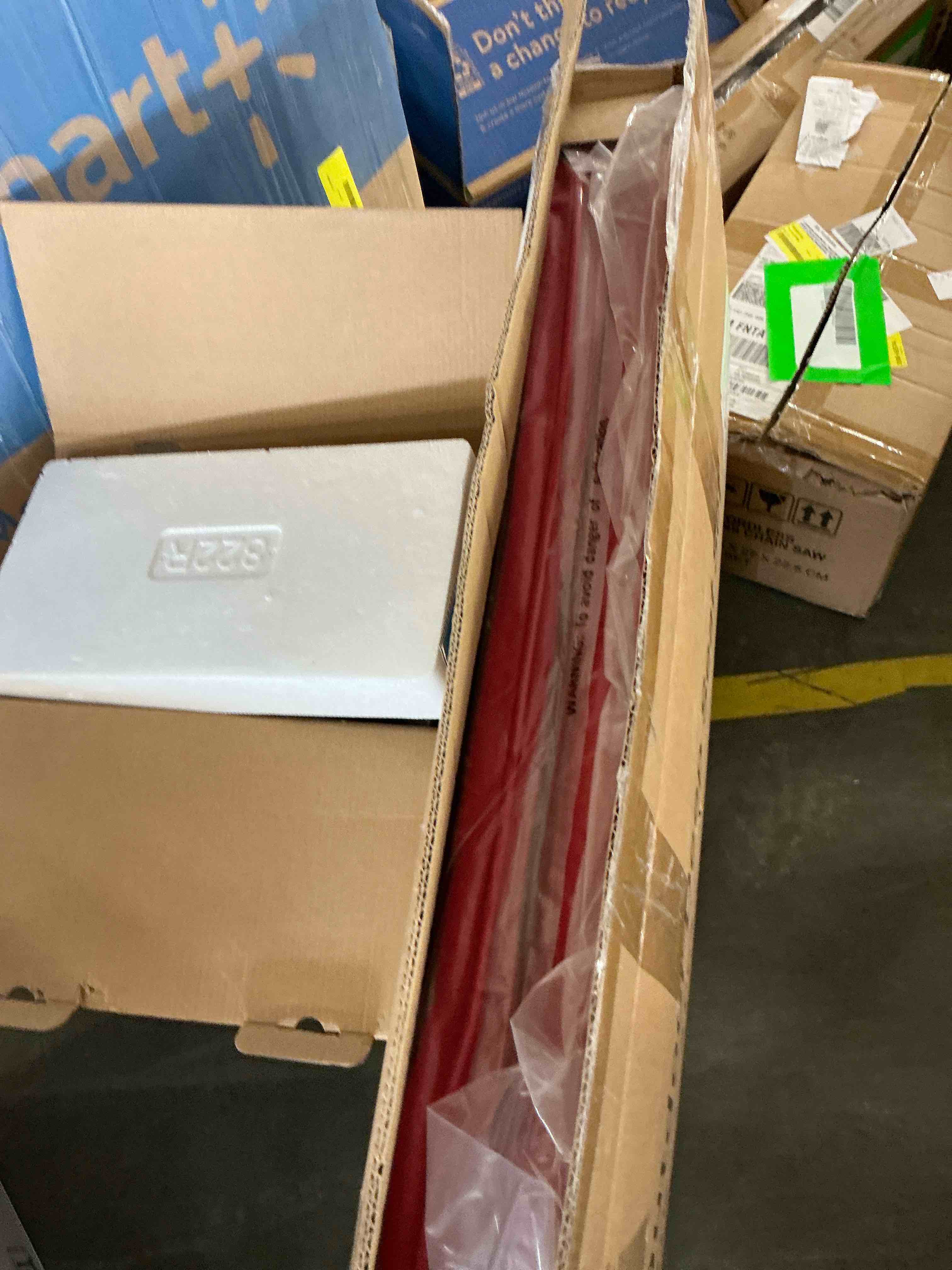 https://s3.amazonaws.com/lotting-images-prod/EmanualPiazza/PNK4211248_1778342912525.jpeg