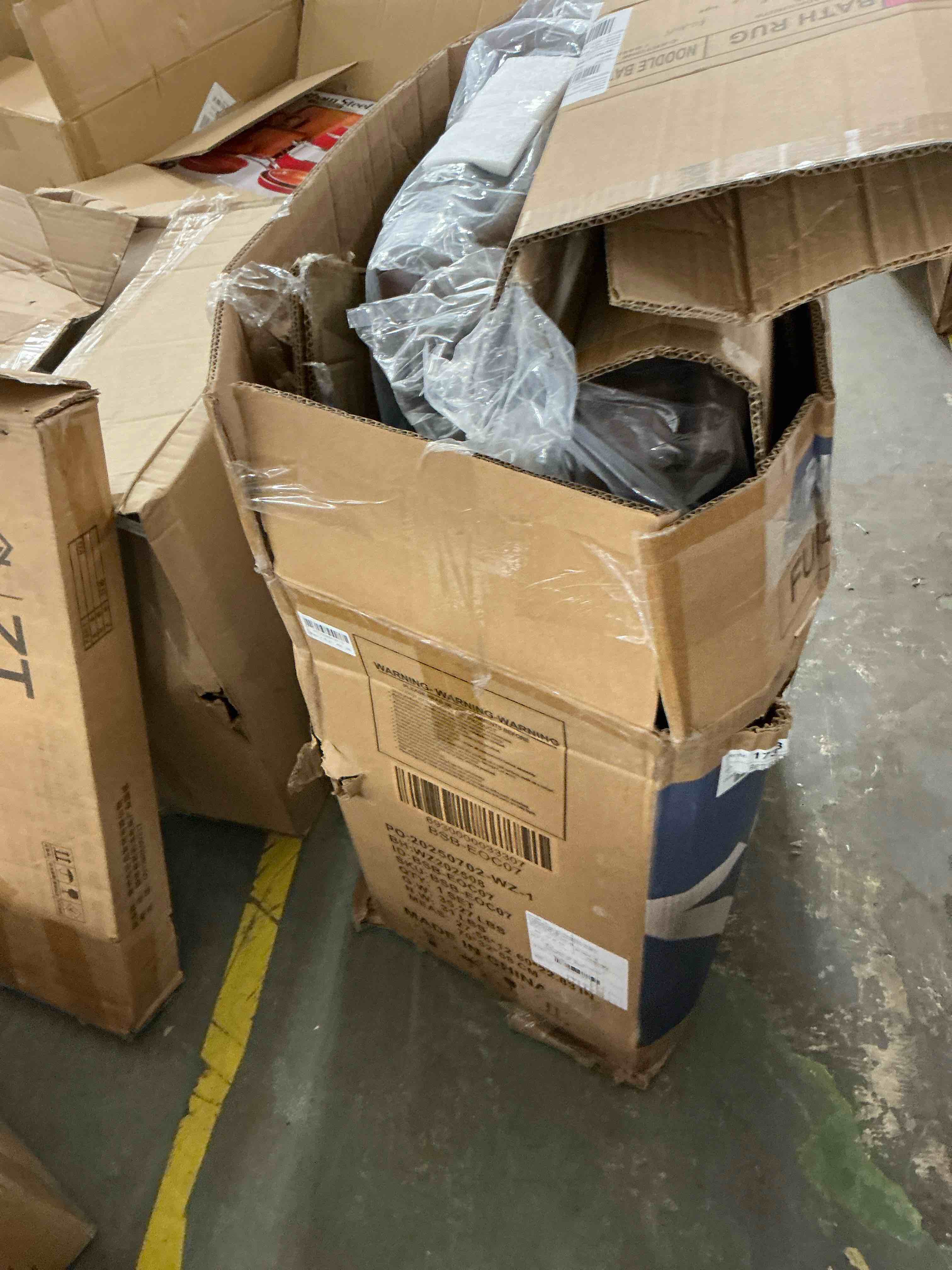 https://s3.amazonaws.com/lotting-images-prod/EmanualPiazza/PNK4211249_1778343094795.jpeg
