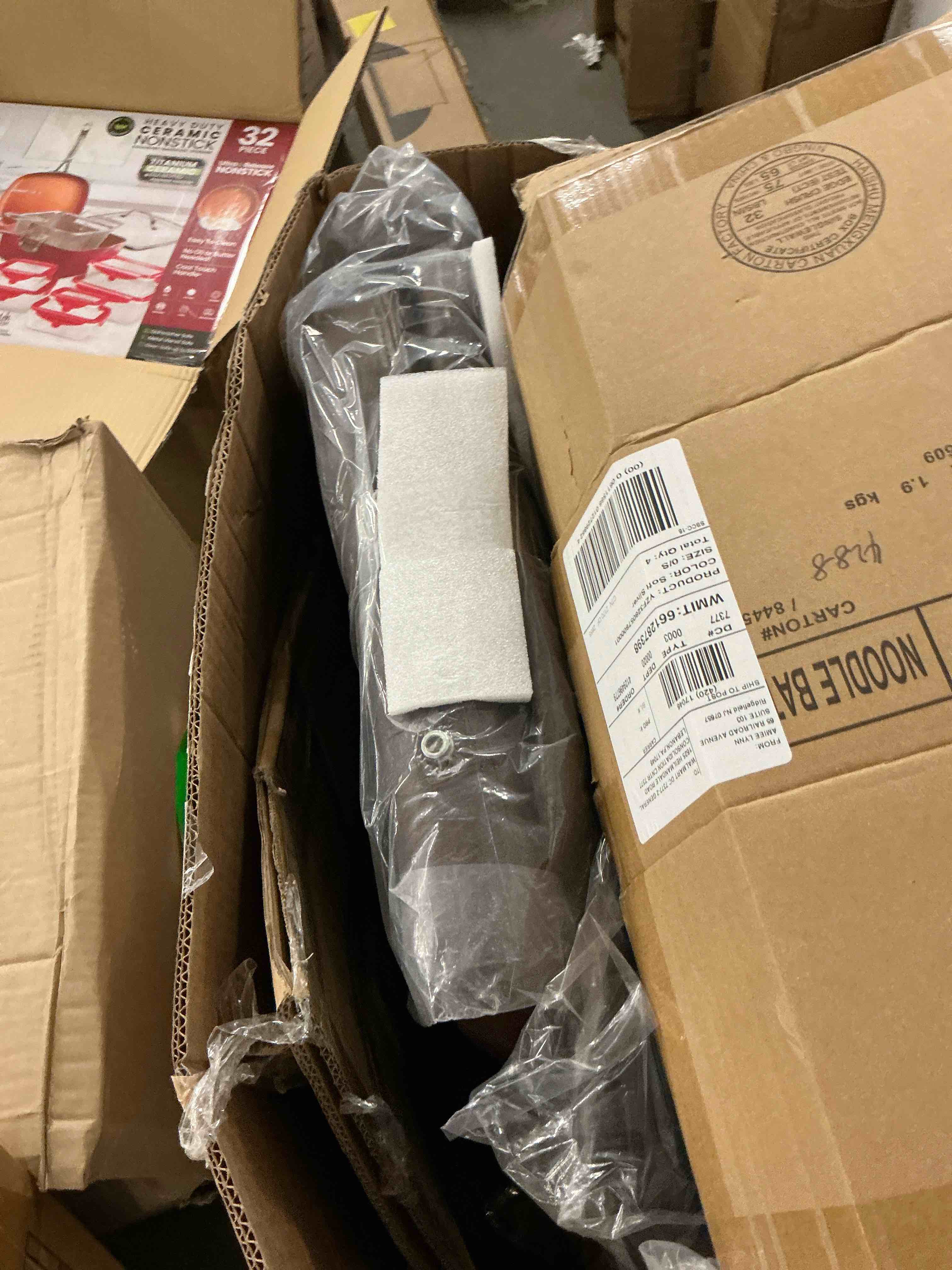 https://s3.amazonaws.com/lotting-images-prod/EmanualPiazza/PNK4211249_1778343097026.jpeg