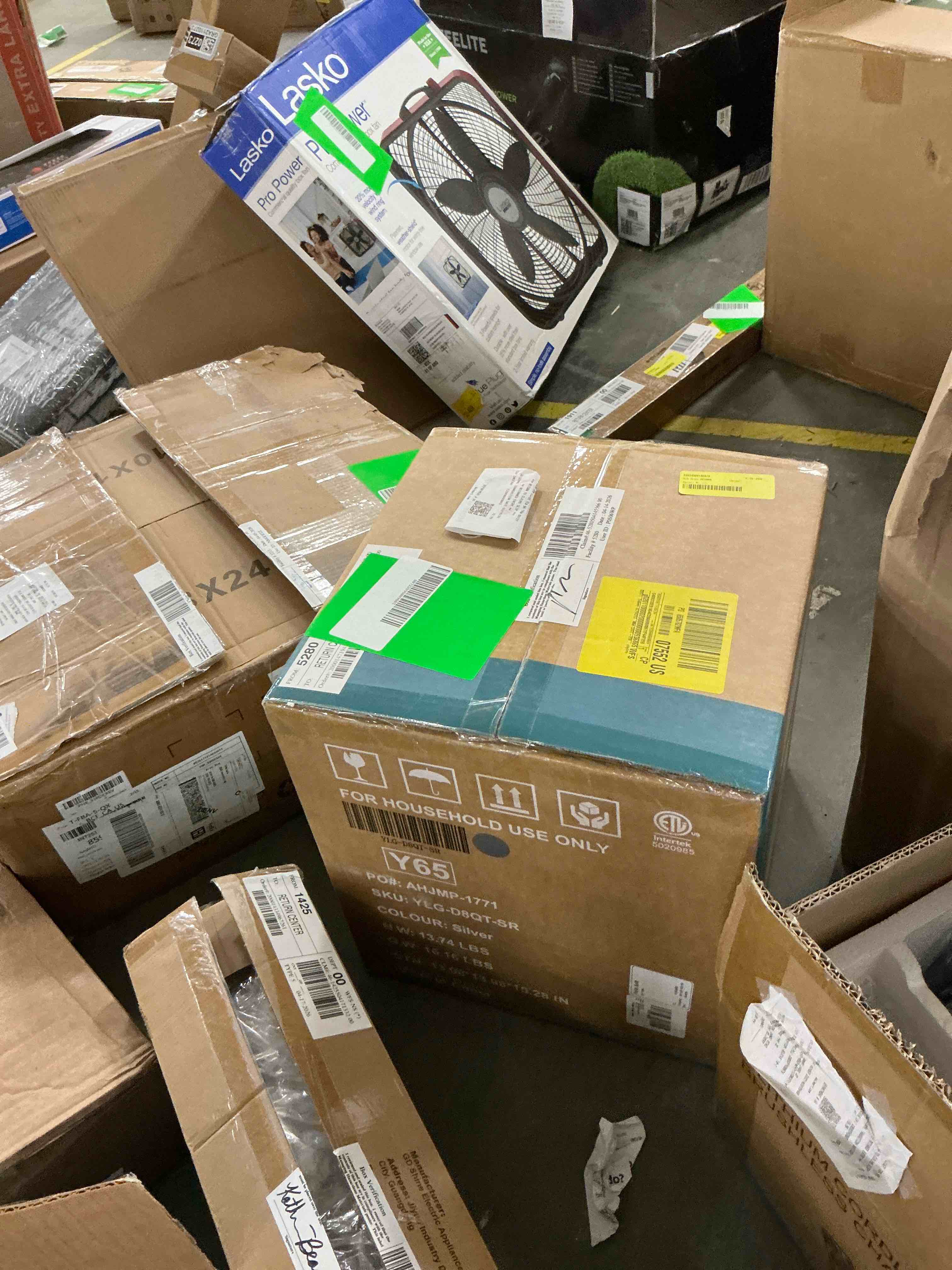 https://s3.amazonaws.com/lotting-images-prod/EmanualPiazza/PNK4211252_1778343429900.jpeg