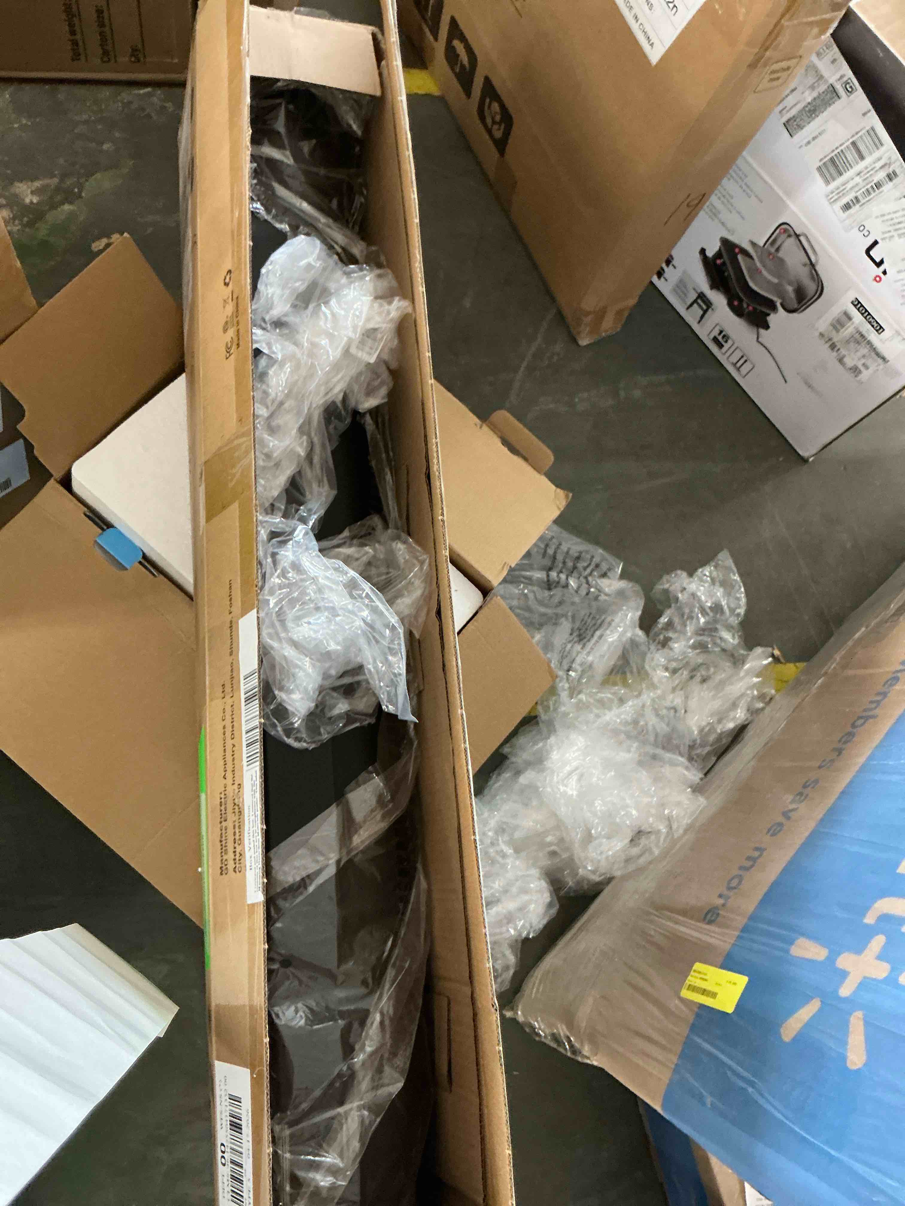 https://s3.amazonaws.com/lotting-images-prod/EmanualPiazza/PNK4211254_1778343766551.jpeg