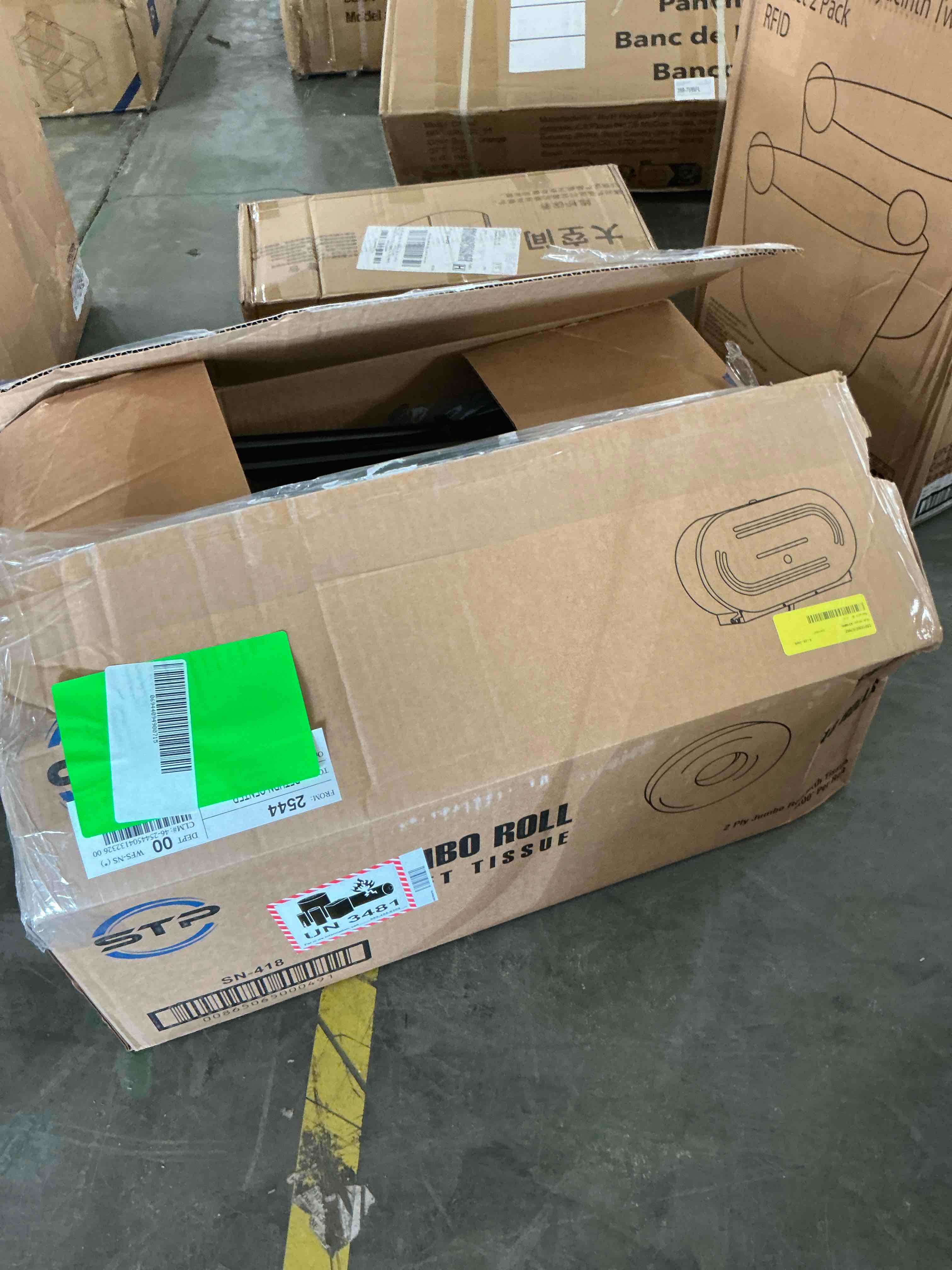 https://s3.amazonaws.com/lotting-images-prod/EmanualPiazza/PNK4211259_1778344617687.jpeg