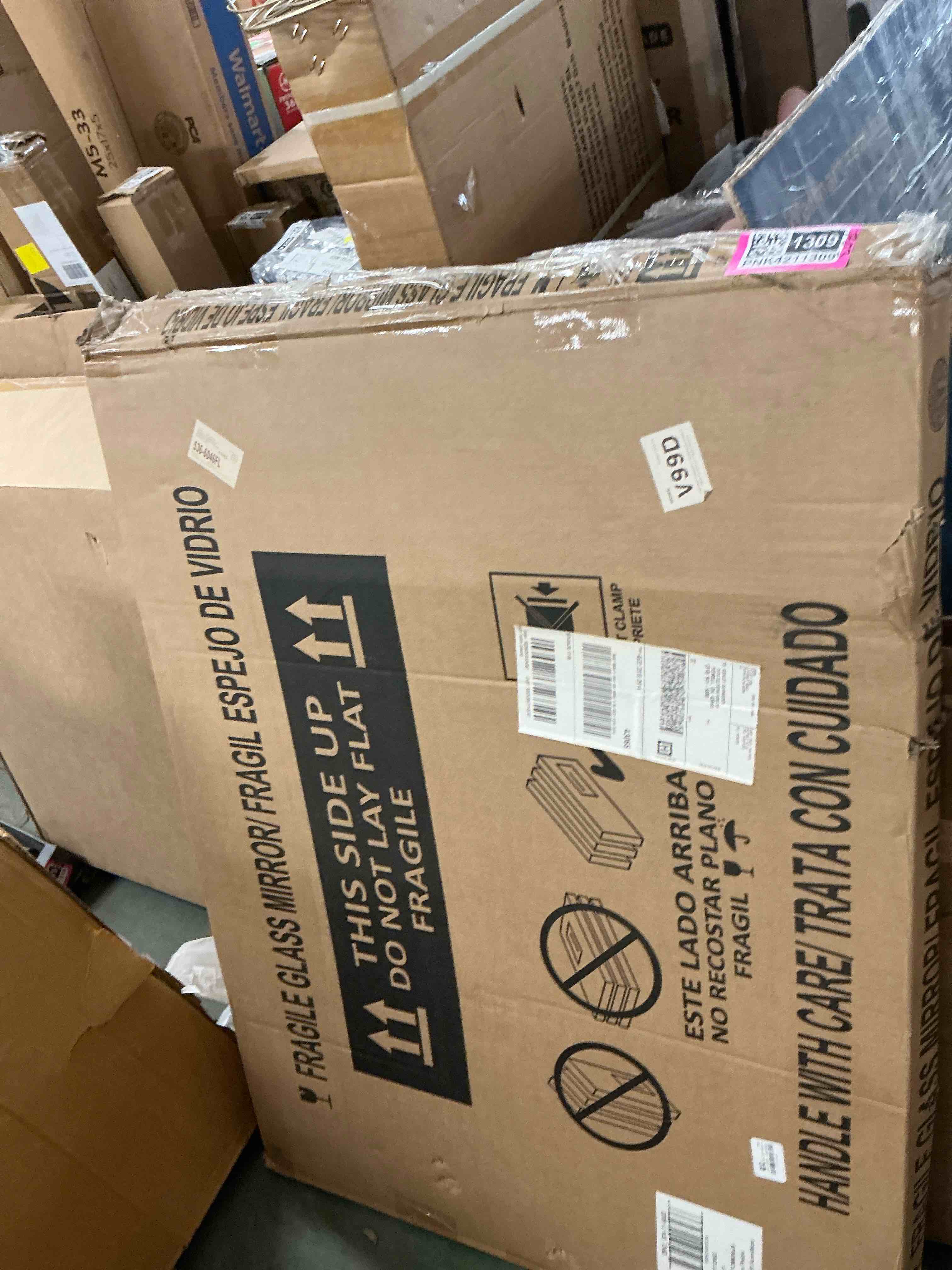 https://s3.amazonaws.com/lotting-images-prod/EmanualPiazza/PNK4211309_1778594870497.jpeg