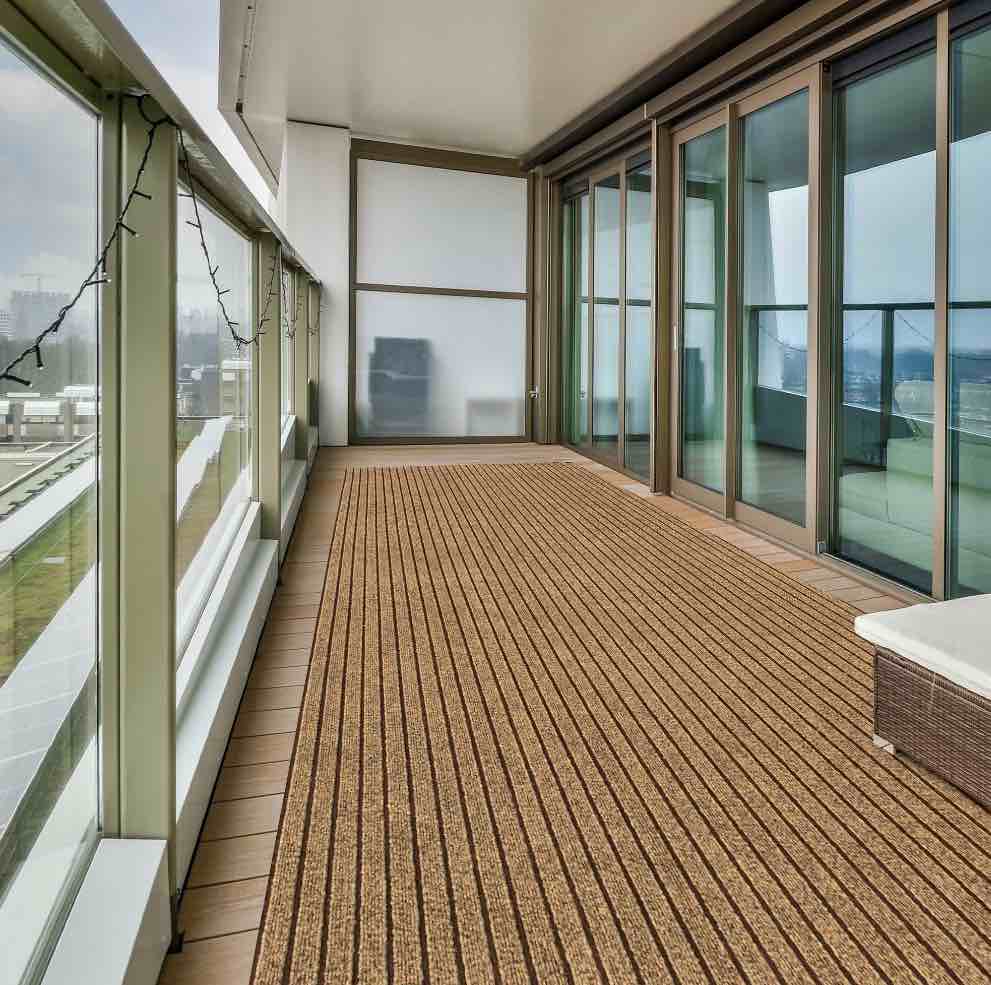 Koloko Runner Rugs Outdoor Indoor Non-Slip Area Rug Long Carpet Runners with Rubber Backing Mat Custom Size for Hallway Kitchen Entryway Garage  Brown Striped  2  x 6