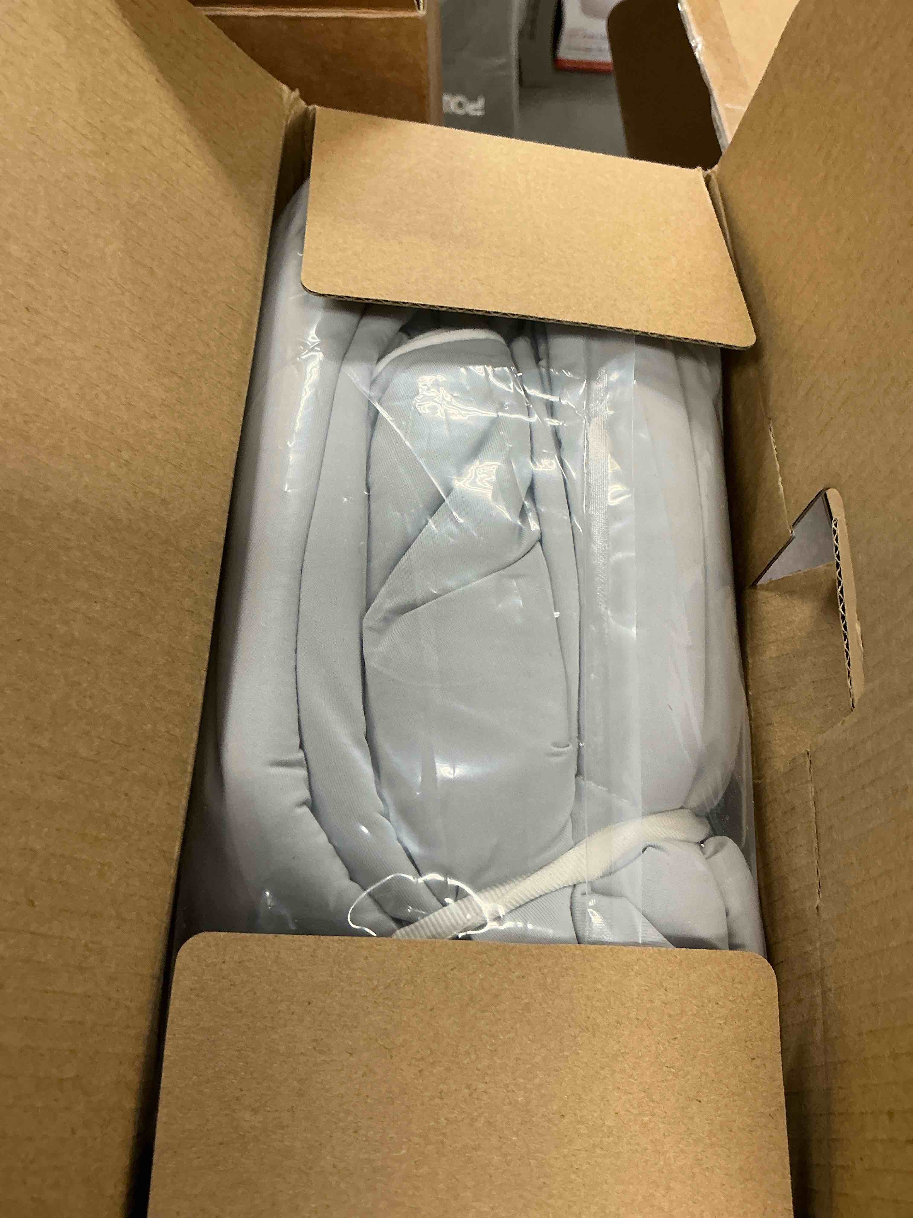 Condition photo showing New/Like New for cozy bliss cooling comforter queen size, cooling blankets for hot sleepers and night sweats, gray summer comforter for queen size bed, breathable soft lightweight silk smooth gray queen(90"*90")