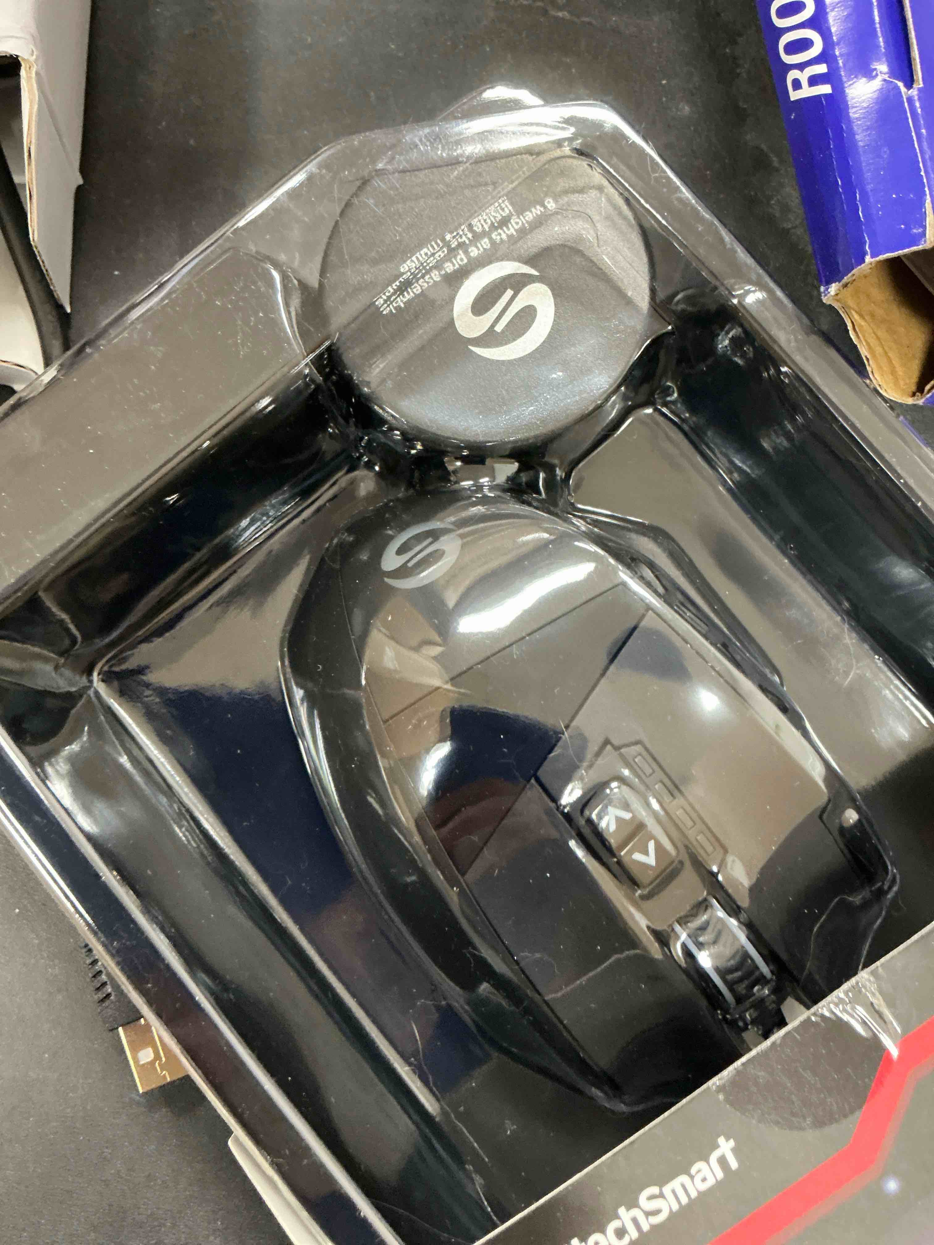 Condition photo showing Good Condition for utechsmart venus gaming mouse rgb wired, 16400 dpi high precision laser programmable mmo computer gaming mice [ign's recommendation] black
