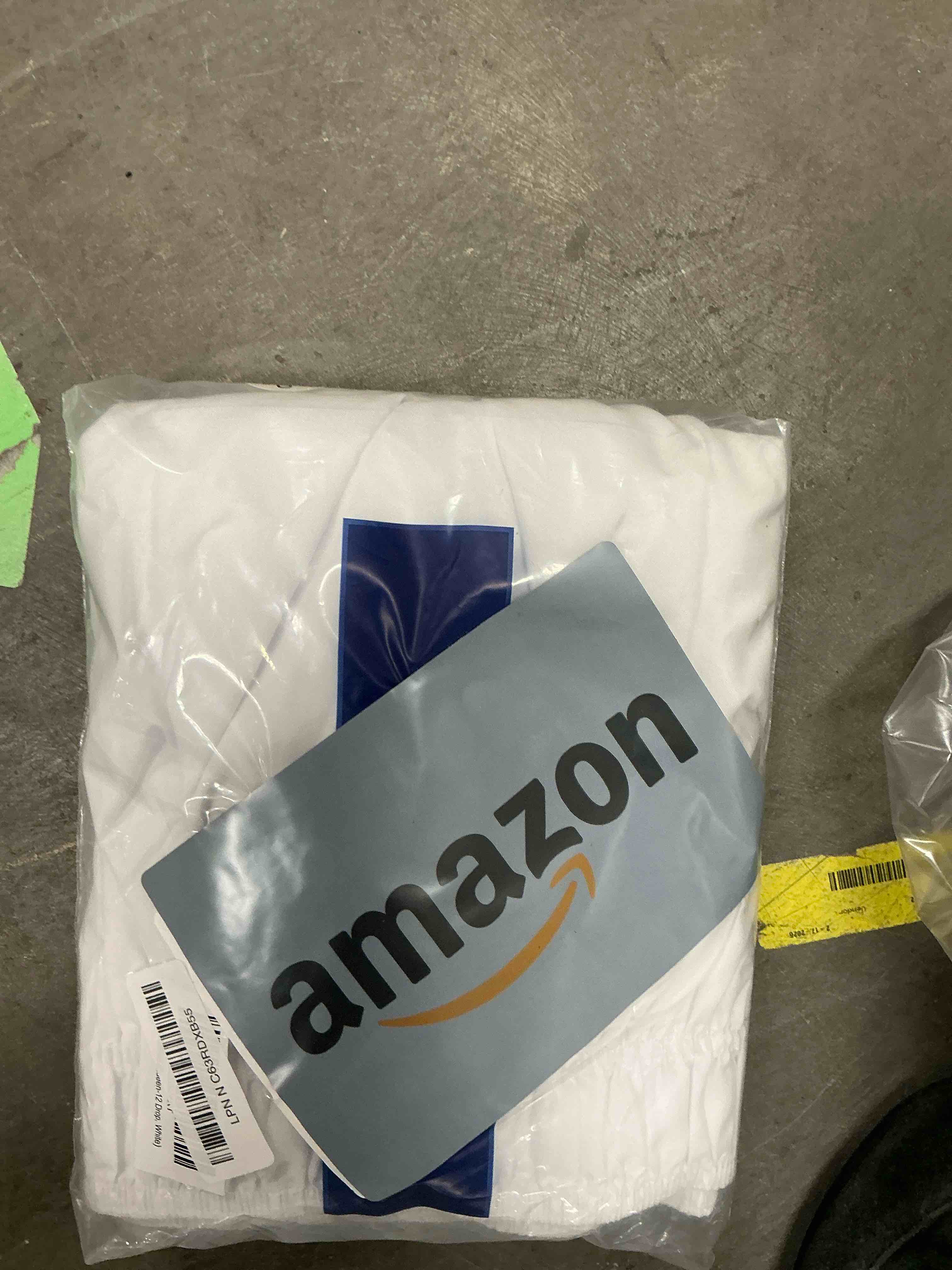 Condition photo showing Good Condition for wrap around dust ruffle bed skirt - white - for queen size beds with 12 inch drop - easy fit elastic strap - adjustable pleated bedskirt w/brushed fabric - wrinkle free - for women, men, kids & teens queen 12" - drop 01 - white