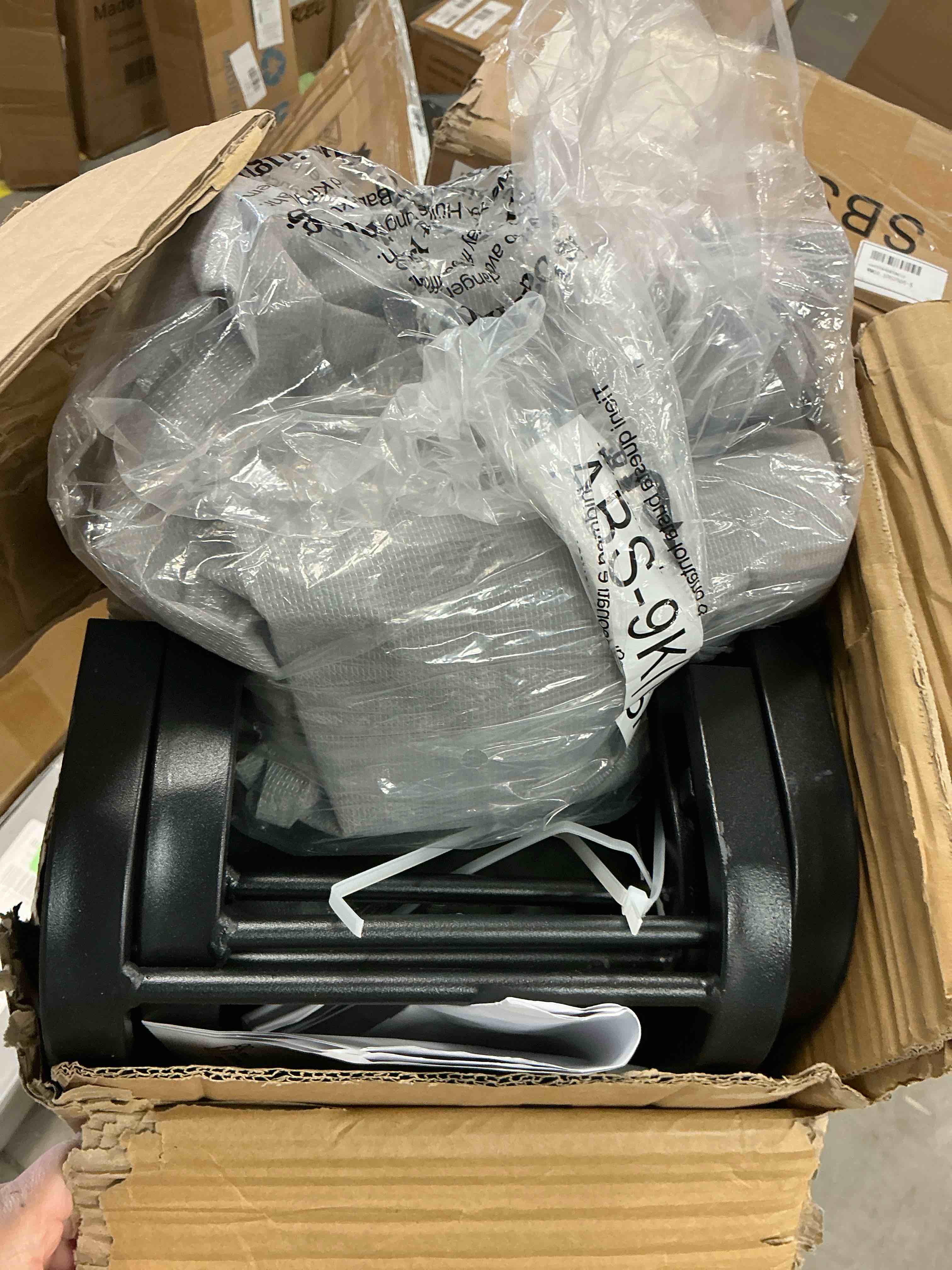 Condition photo showing Good Condition for Egohome 9 Inch King Size Metal Box Spring, Easy Assembly Mattress Foundation, 80"*76"*9" King