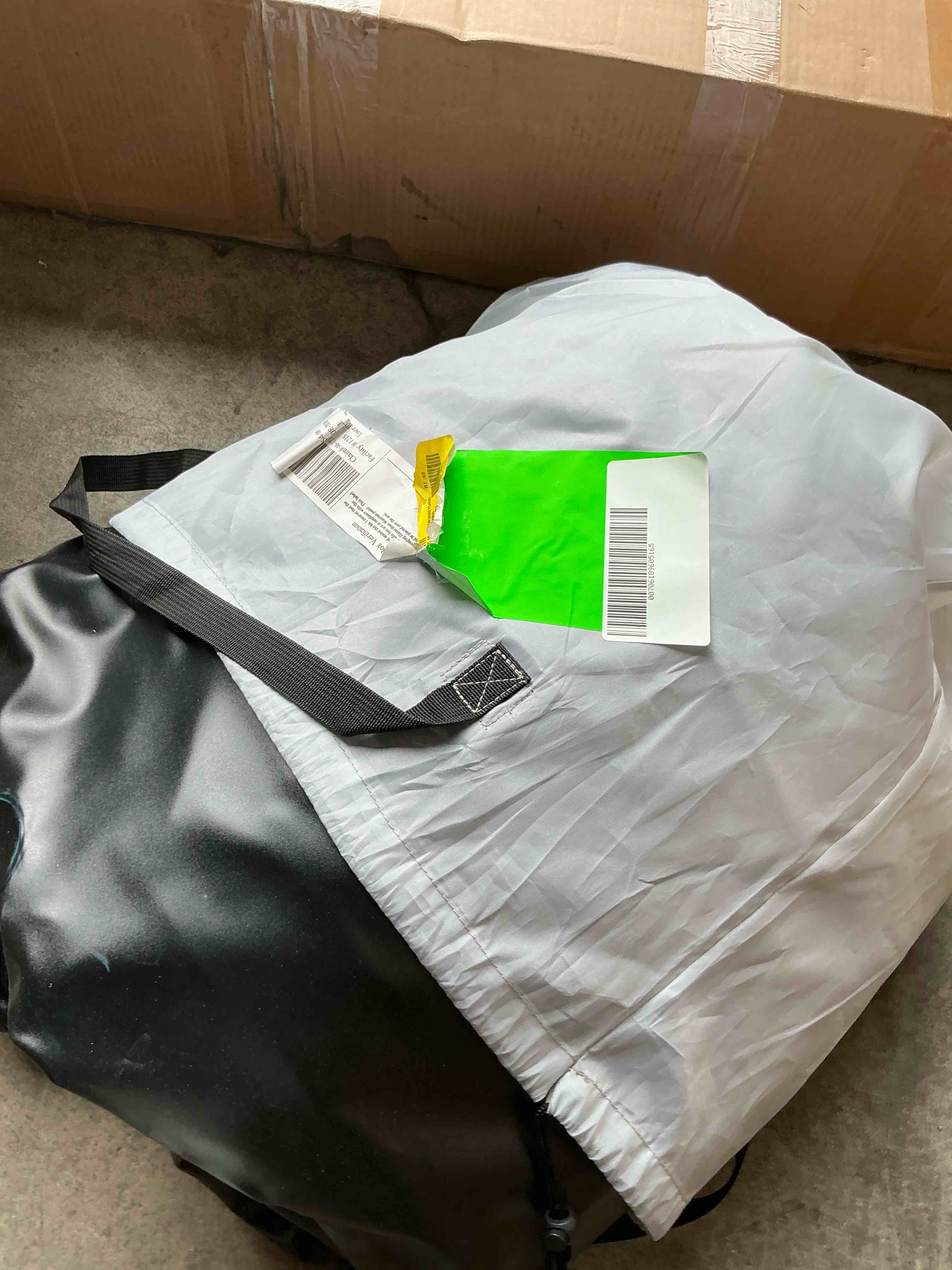 Condition photo showing Good Condition for ohgeni queen air mattress with built in pump, 18 raised blow up mattress, low noise surface portable air bed for home and guest, inflatable mattress, black