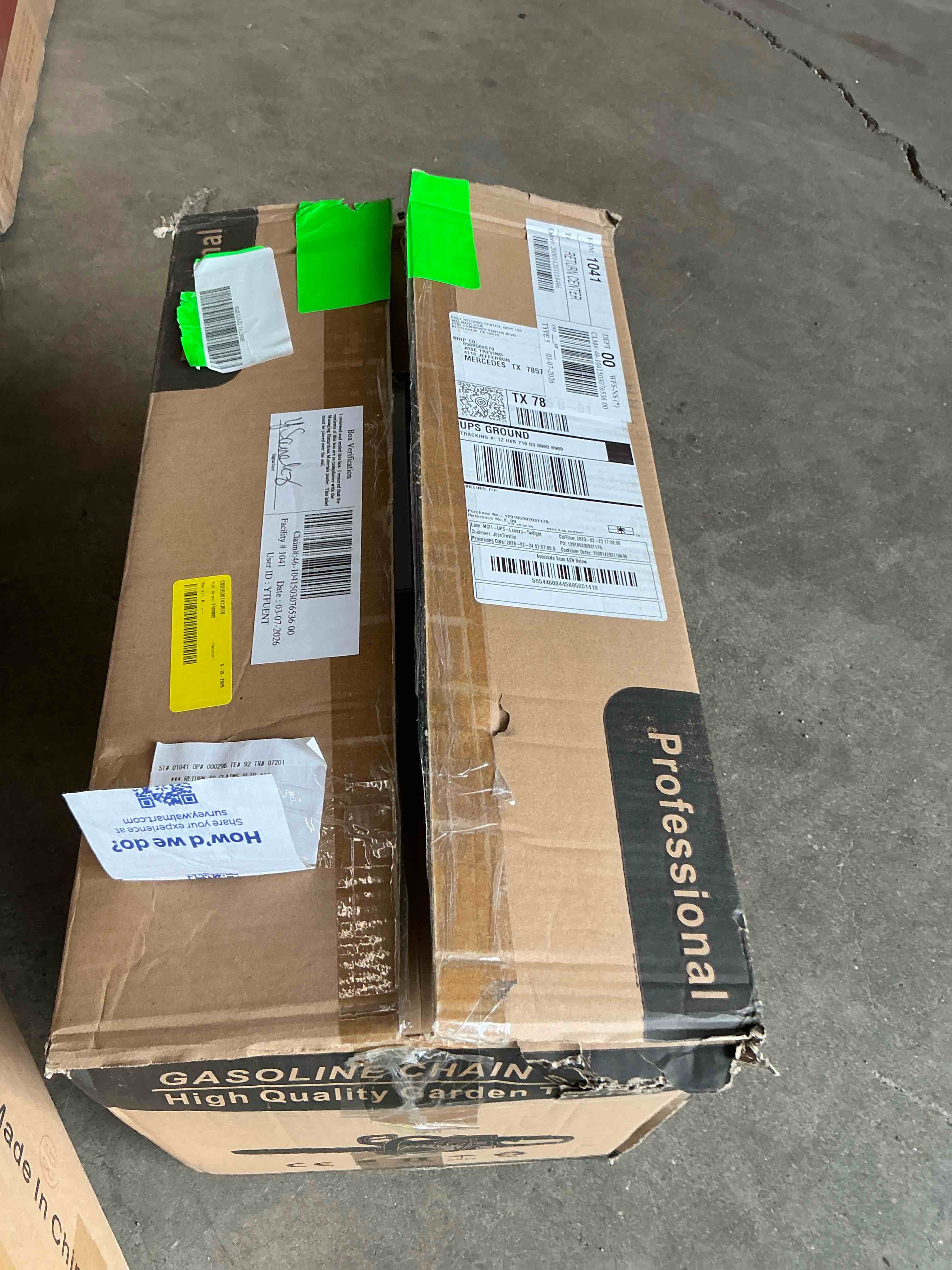 Condition photo showing New/Like New for amobro gas chainsaw 20-inch 62cc 3hp 2-cycle petrol powered chain saws for trees and wood cutting