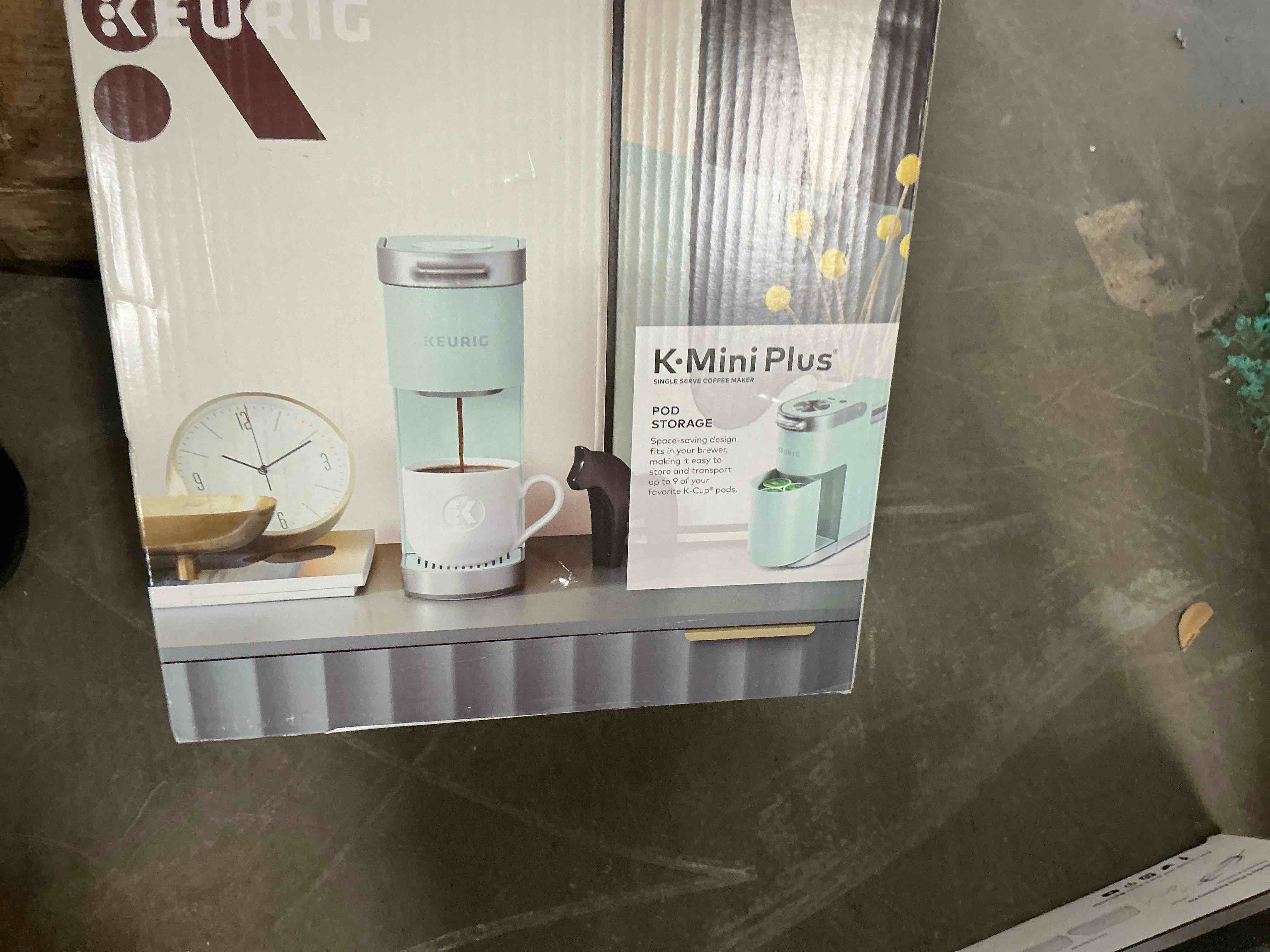 Condition photo showing New/Like New for keurig k-mini single serve k-cup pod coffee maker black