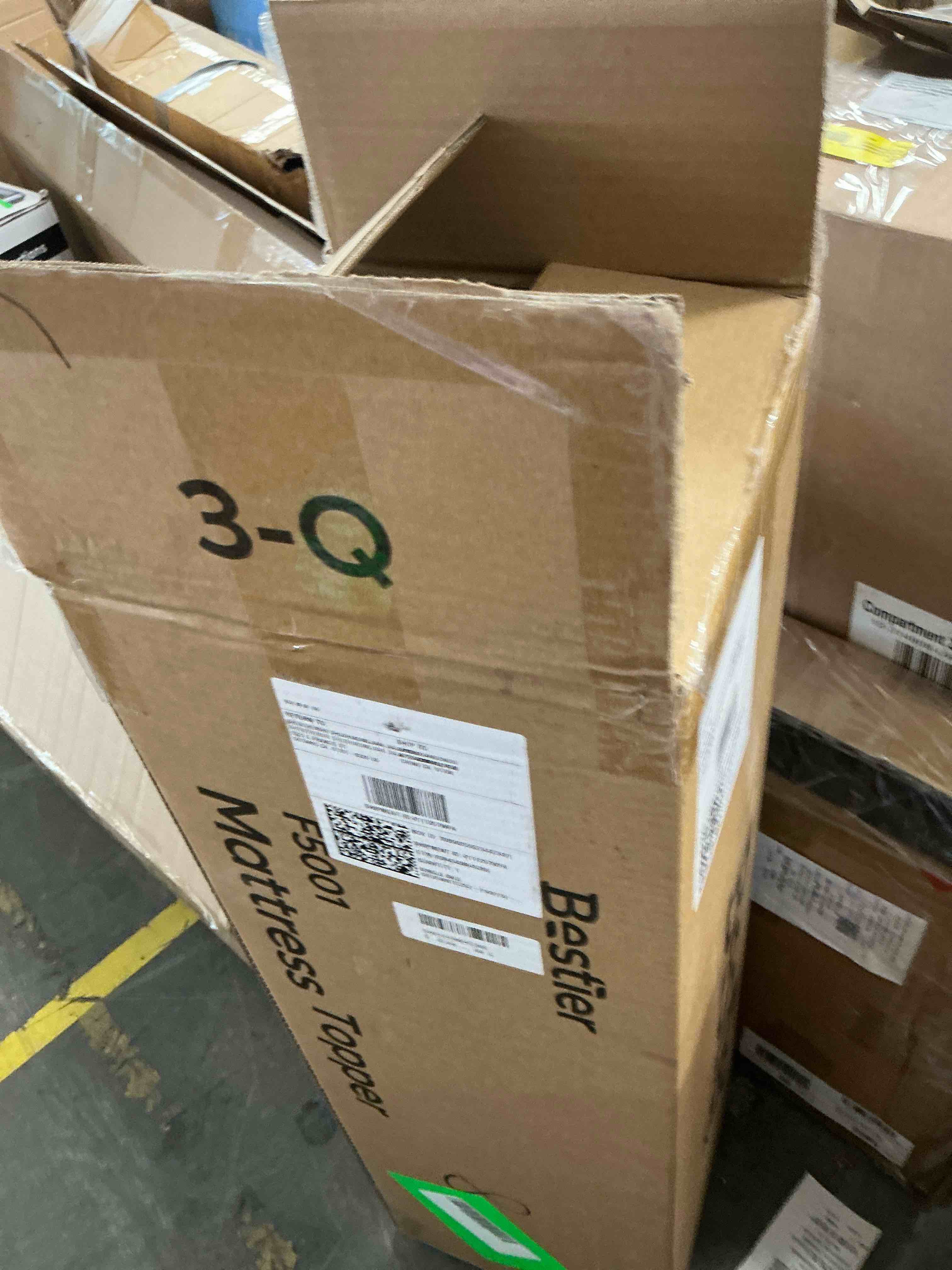 Condition photo showing New/Like New for 3" queen mattress topper with cooling ice silk cover bestier high-density gel memory foam bed pad, dual firmness, pressure relief, washable, non-sli