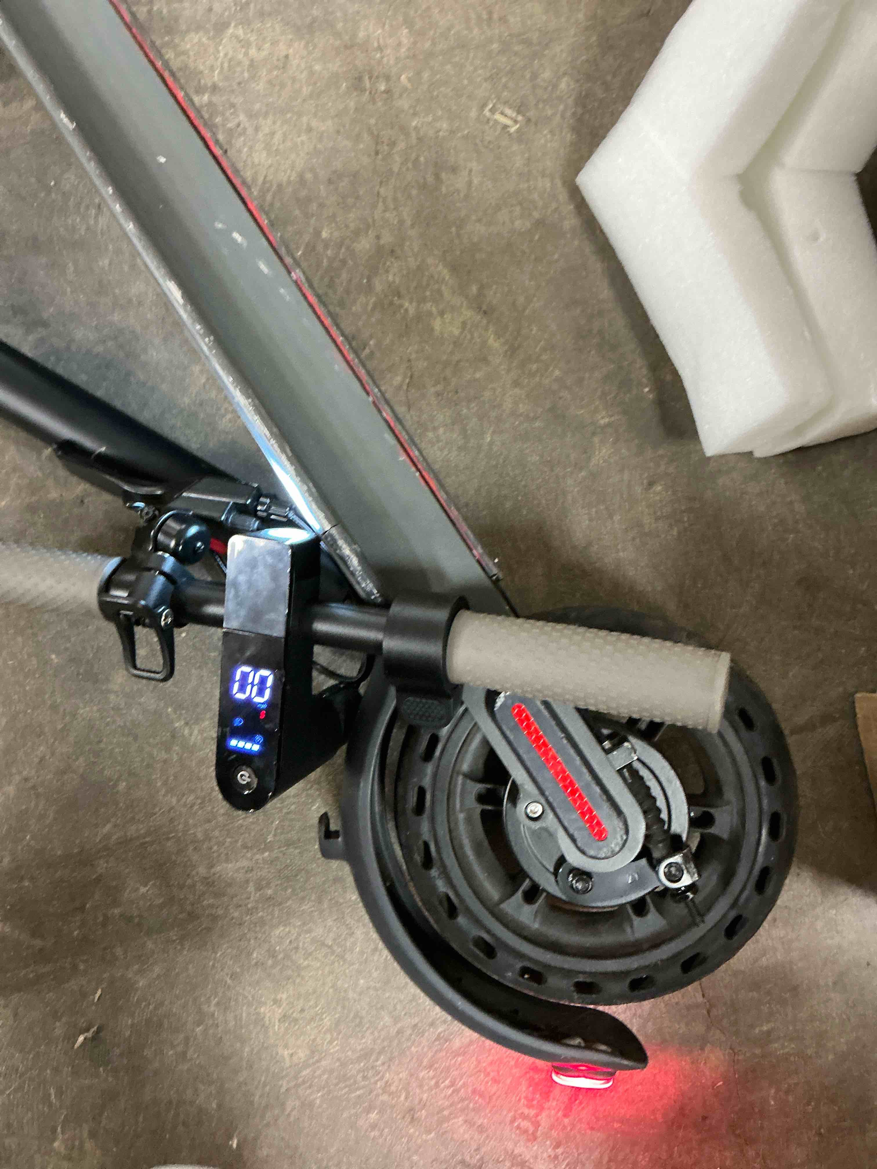 Condition photo showing Good Condition for 350w motor electric scooter,19 mph top speed, 21-mile range, 8.5”wear-resistant solid tires, foldable & lightweight for commuting