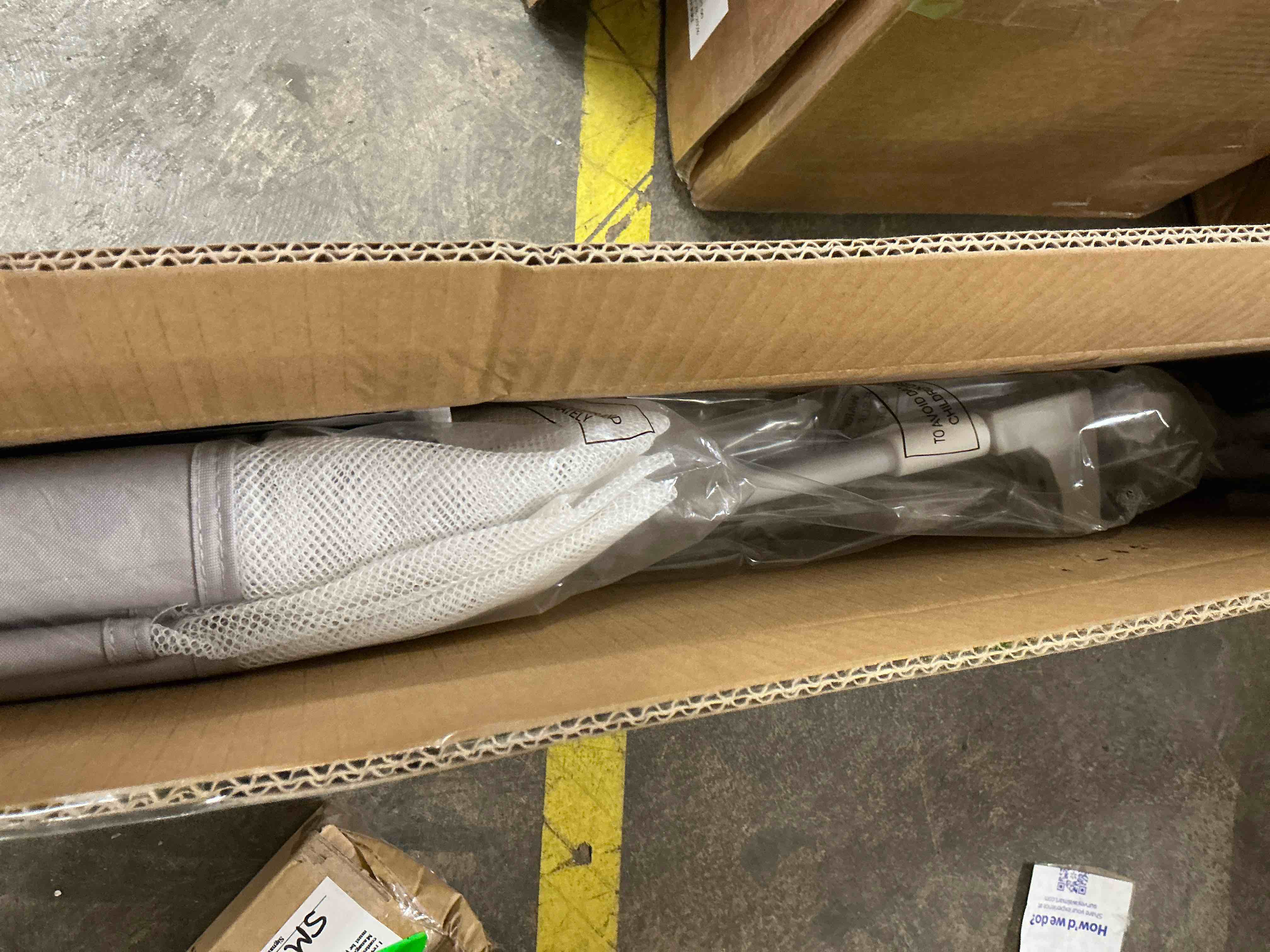 Condition photo showing New/Like New for vikua 69 inch baby bed rail, height adjustable safety guardrail with one-button folding, fits full & queen mattresses (single piece)