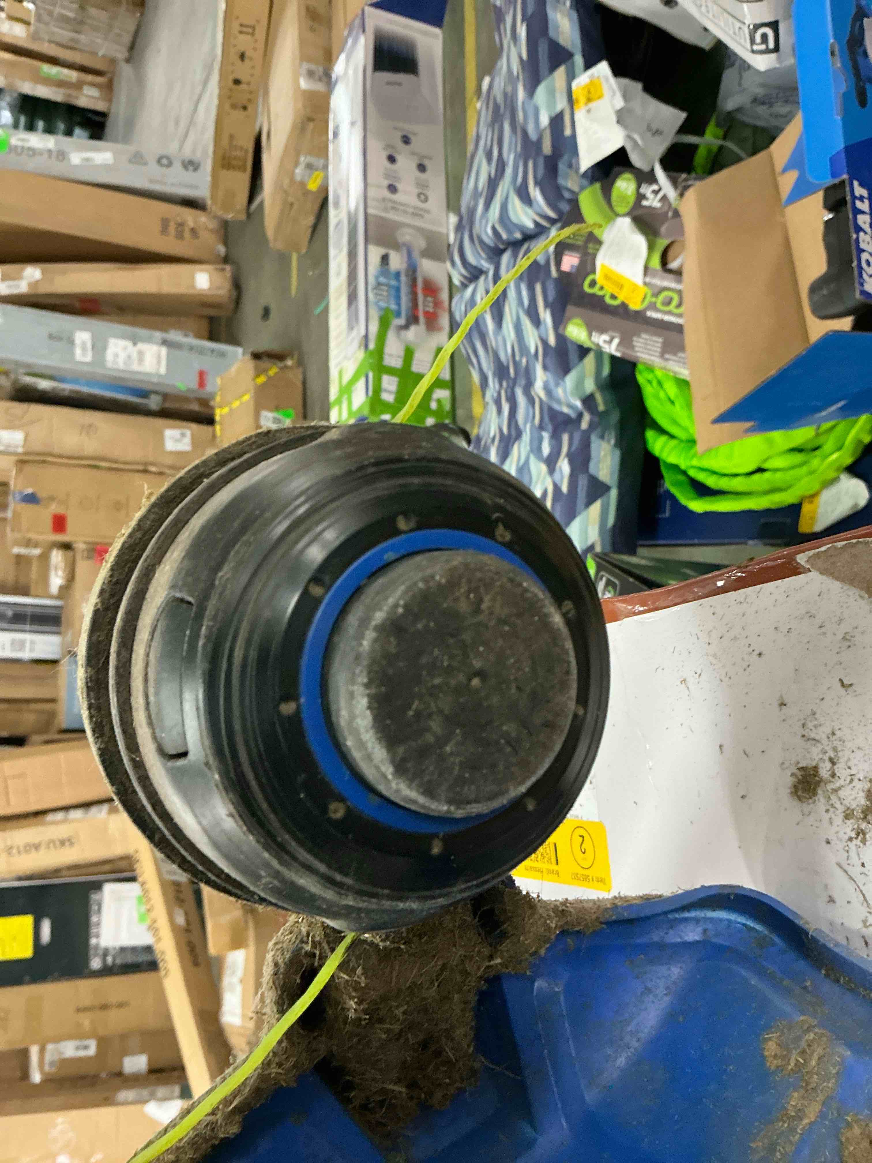 Condition photo showing Good Condition for kobalt 24-volt 14-in straight shaft battery string trimmer