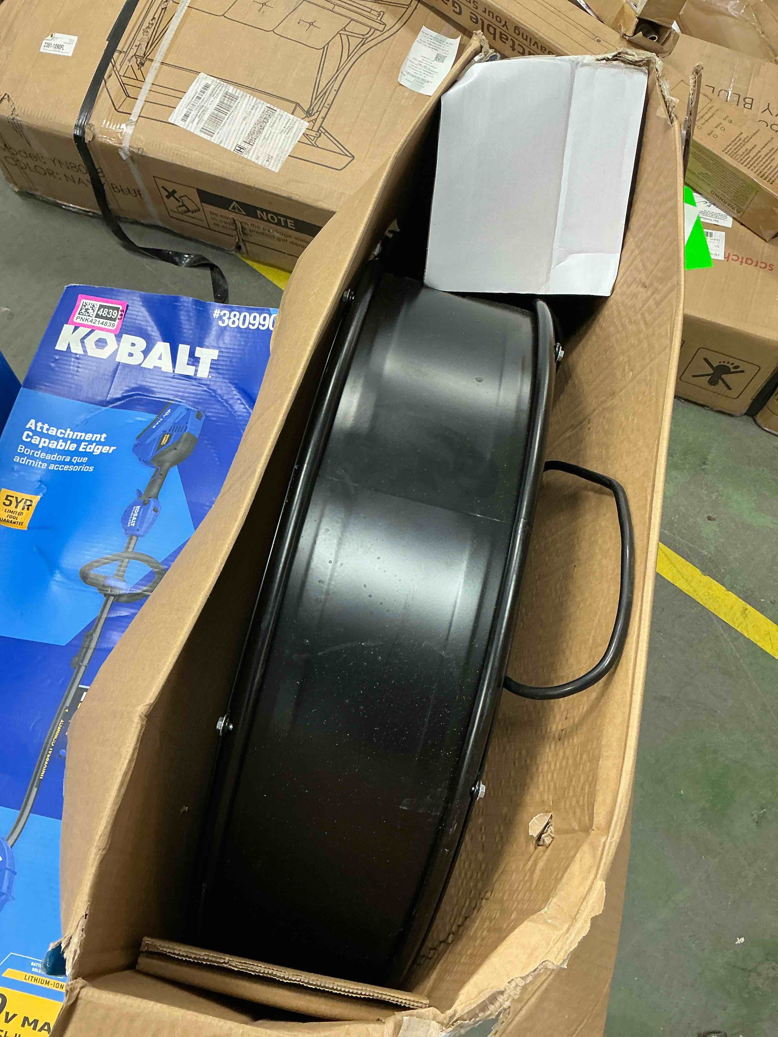 Condition photo showing Good Condition for utilitech pro 24-in 2-speed high velocity fan