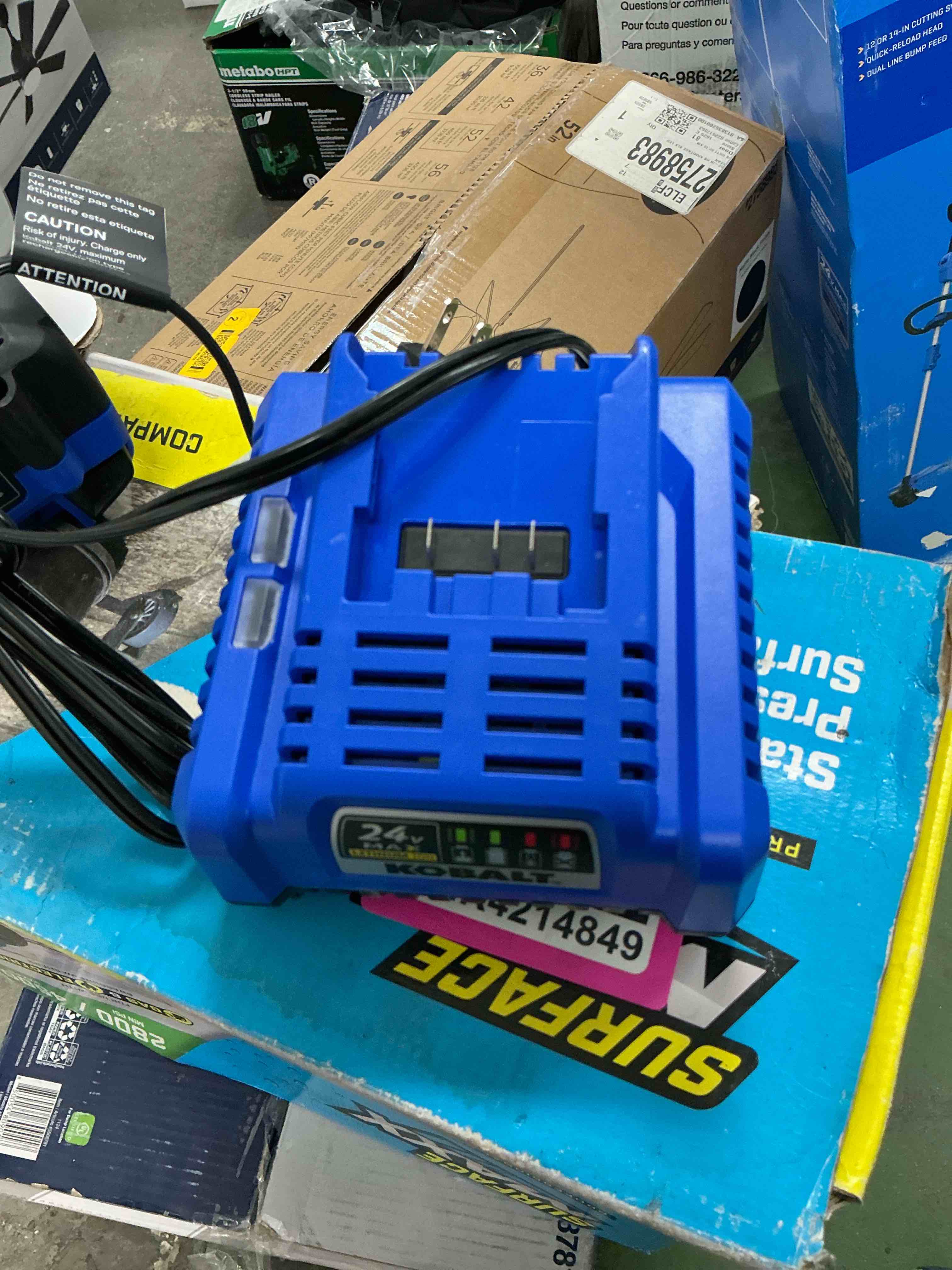 Condition photo showing Good Condition for kobalt 24 -volt lithium-ion ( battery charger )