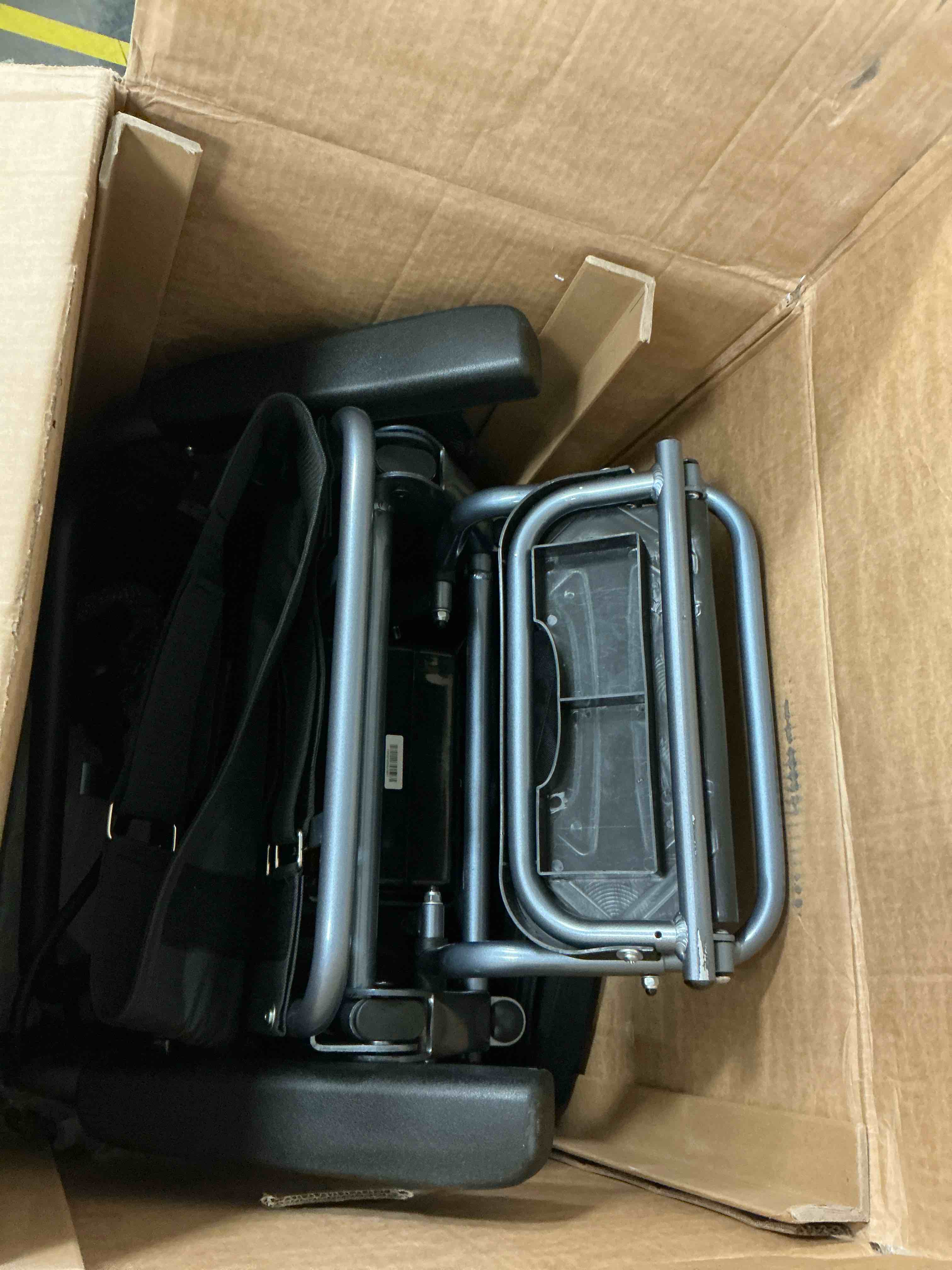 Condition photo showing Good Condition for sacvon lightweight foldable electric wheelchair, 56 lbs, all-terrain design, 22-mile range, 2 storage bags,free lifetime support