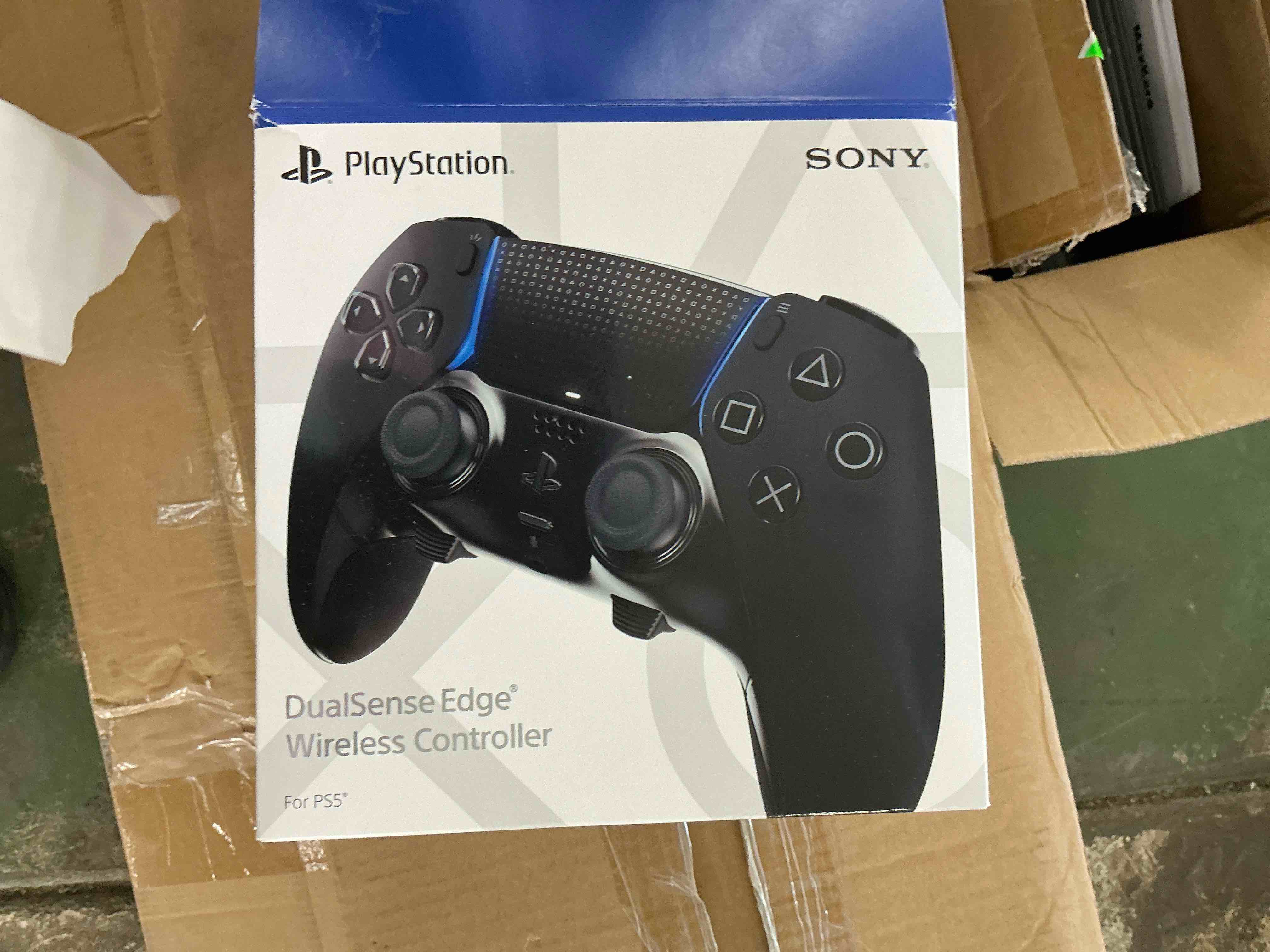 Condition photo showing Good Condition for dualsense edge wireless controller for playstation 5 - midnight black