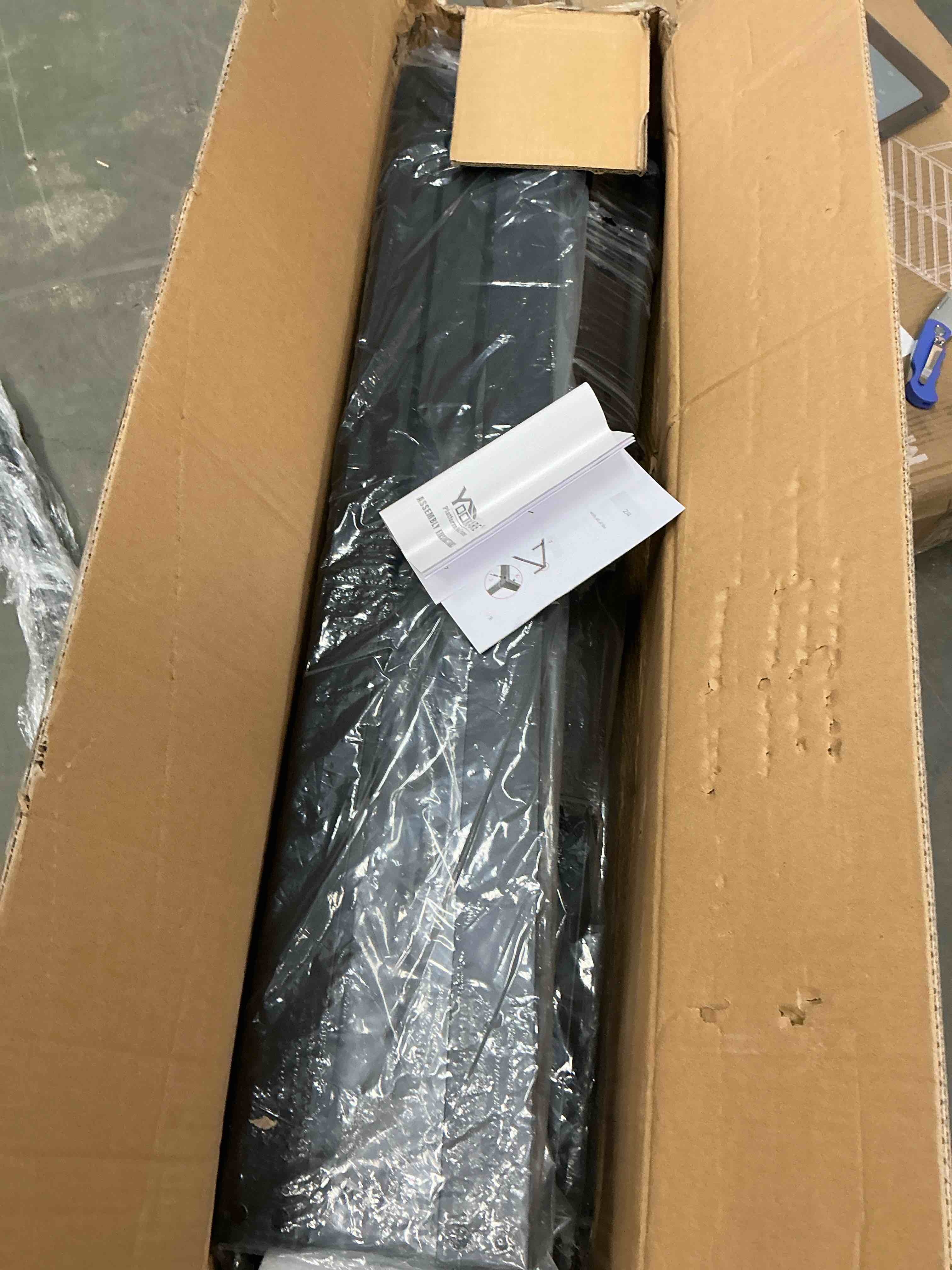 https://s3.amazonaws.com/lotting-images-prod/EmanualPiazza/PNK4215021_1777138073022.jpeg