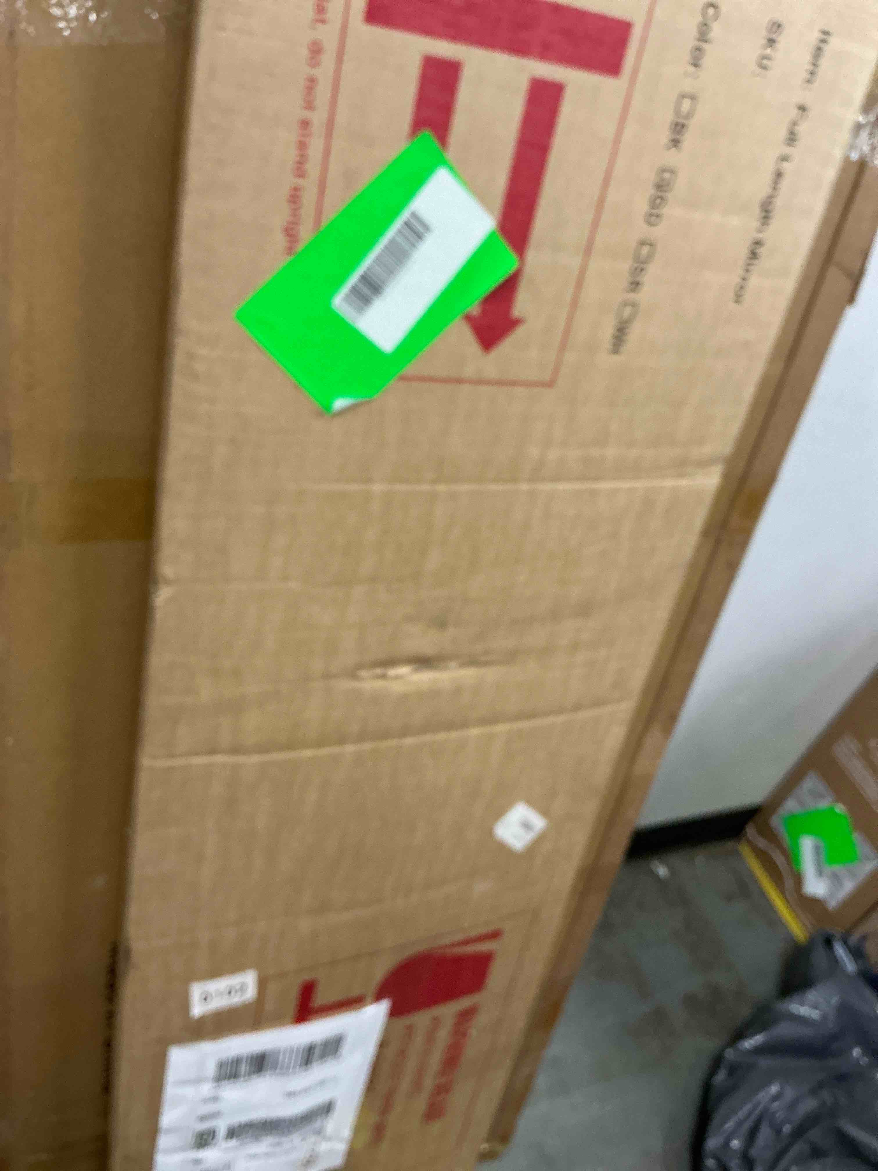 https://s3.amazonaws.com/lotting-images-prod/EmanualPiazza/PNK4215363_1777473652315.jpeg