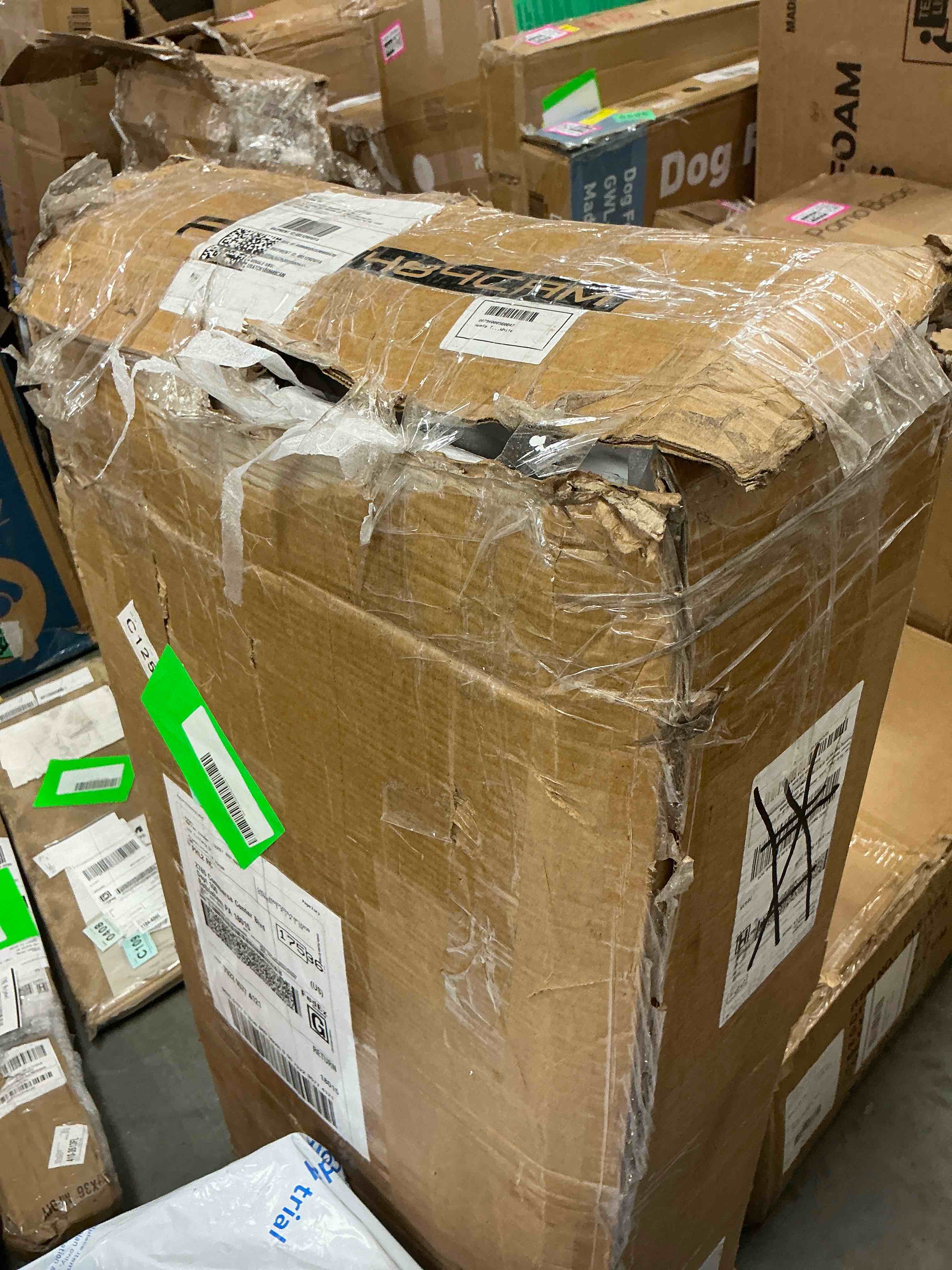 https://s3.amazonaws.com/lotting-images-prod/EmanualPiazza/PNK4215365_1777473409381.jpeg