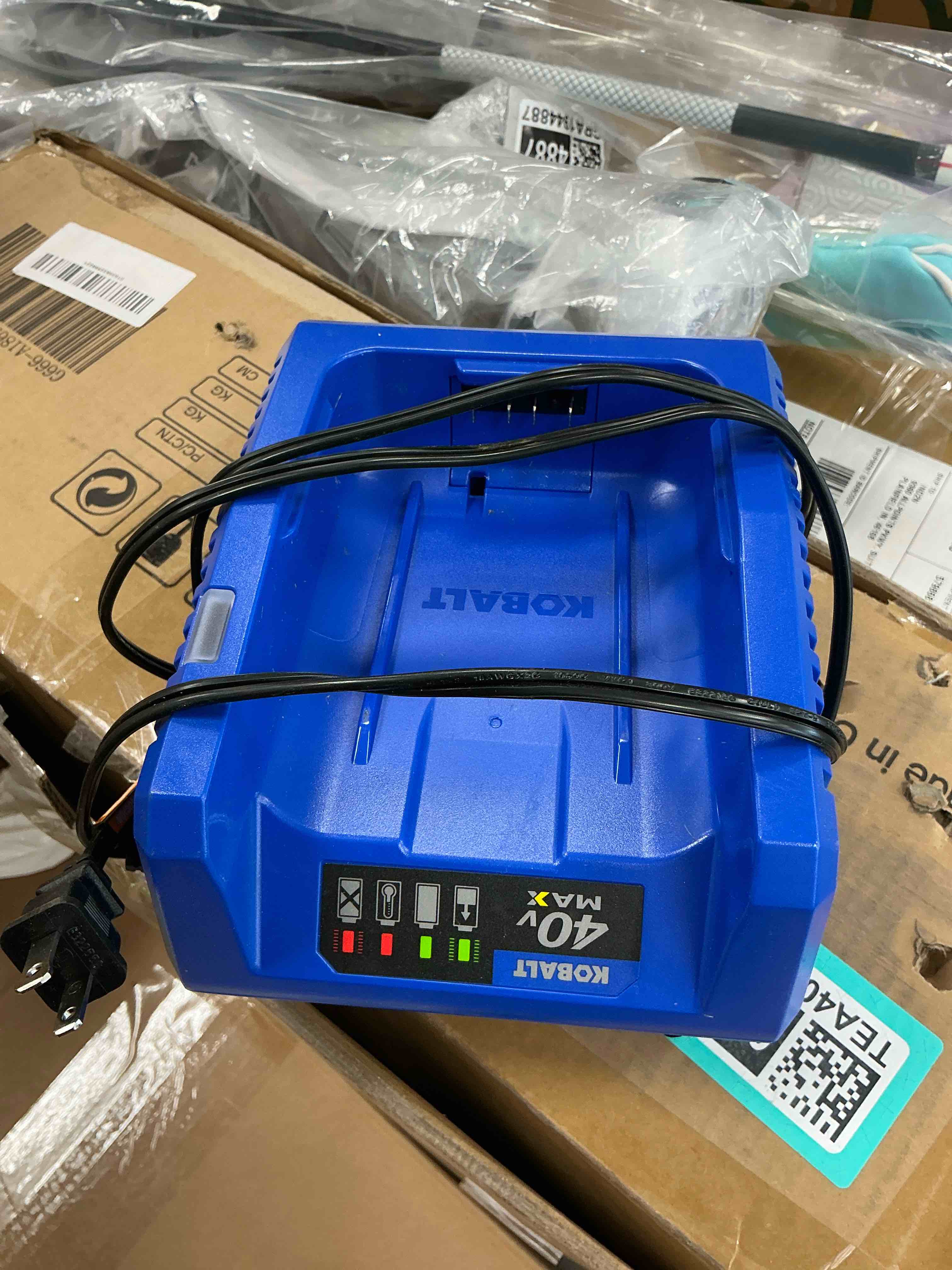 Condition photo showing Good Condition for kobalt 40 -volt, charger kobalt model krc 840-03 