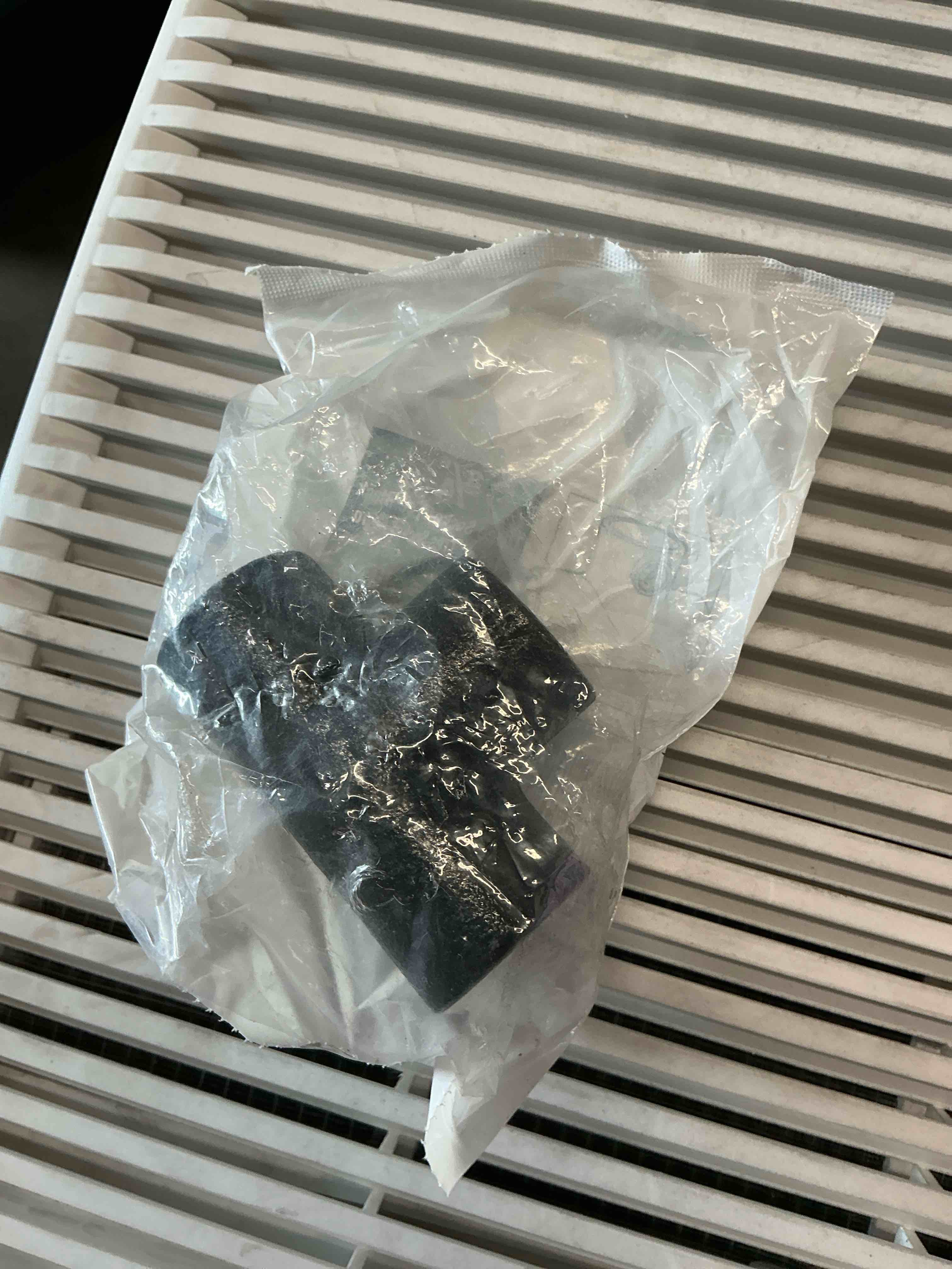 Condition photo showing New/Like New for 10  piece lot 1" black  3-socket tee  pipe fitting tee no threads