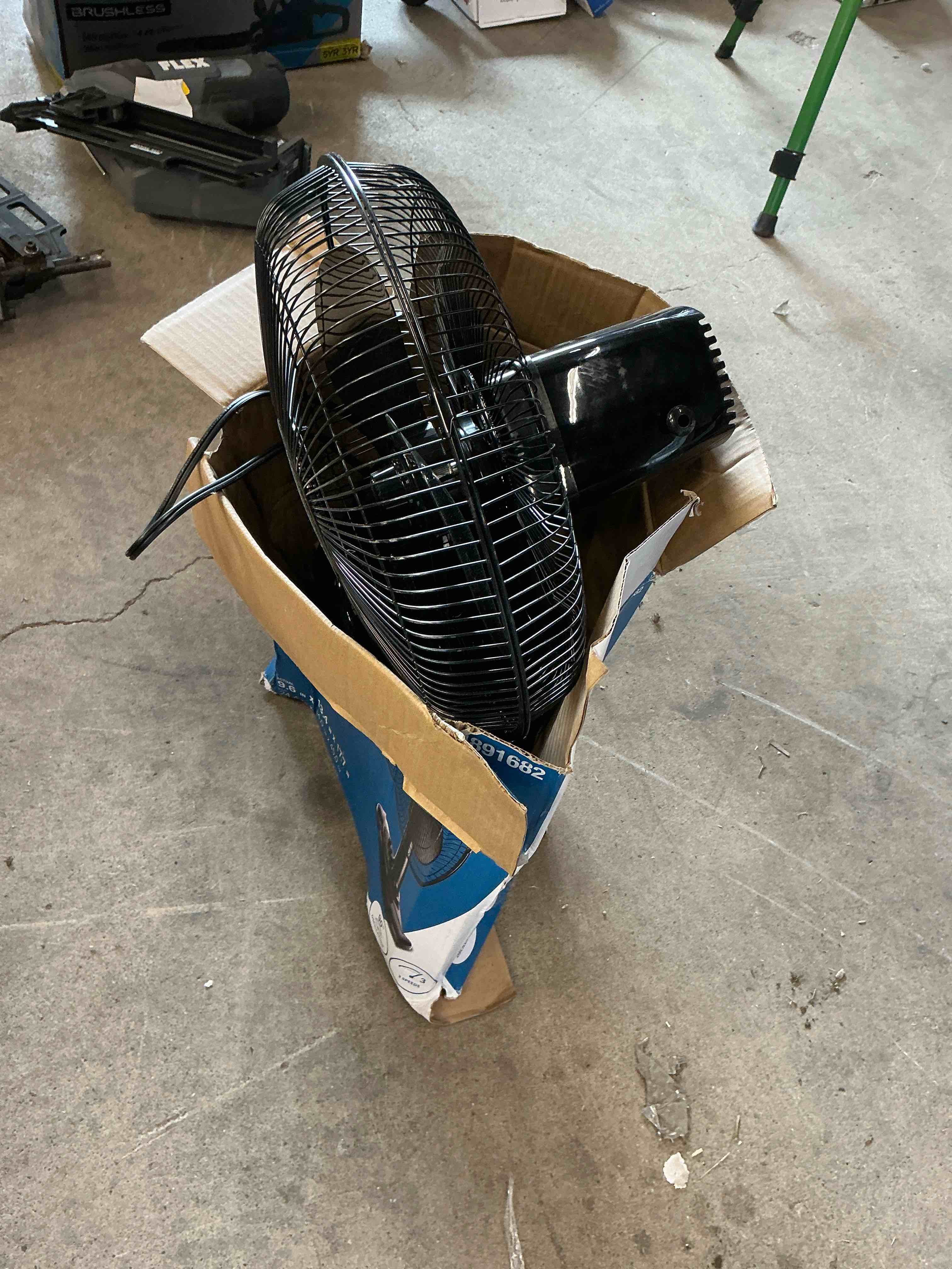 https://s3.amazonaws.com/lotting-images-prod/EmanualPiazza/PNK4215588_1777667726111.jpeg