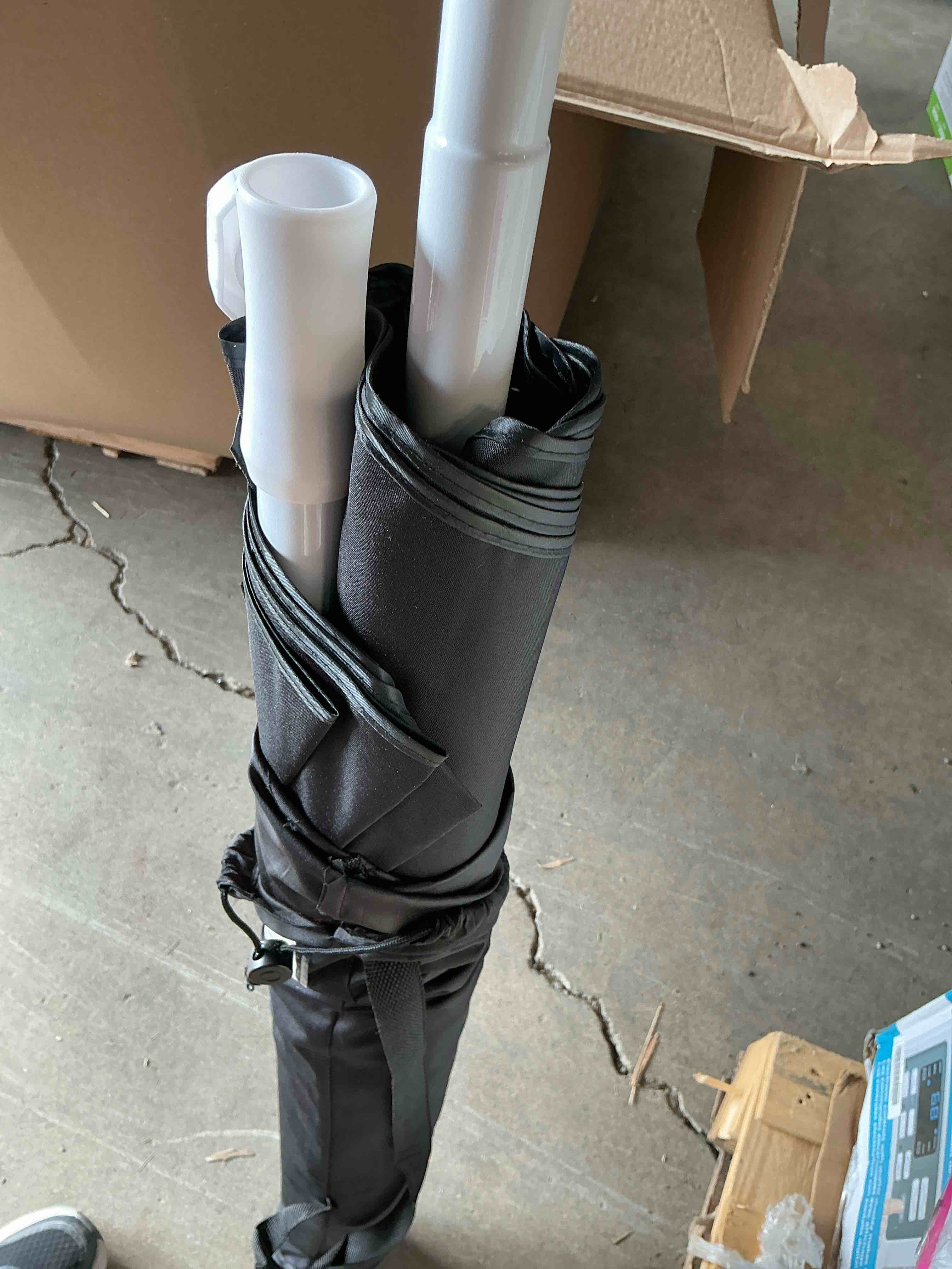 Condition photo showing Good Condition for ammsun 6ft portable outdoor picnic beach umbrella with tilt function, black