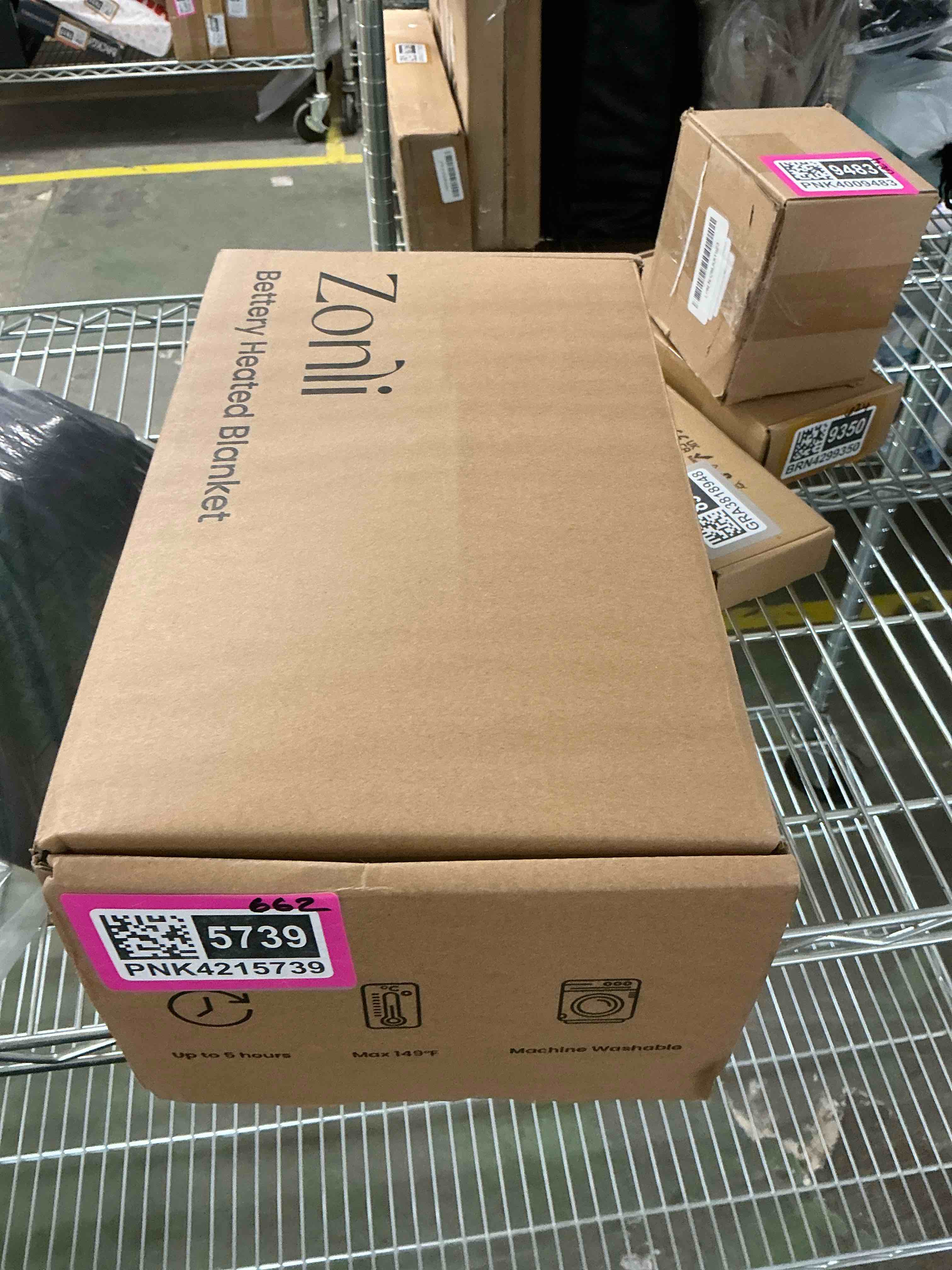 https://s3.amazonaws.com/lotting-images-prod/EmanualPiazza/PNK4215739_1778081876673.jpeg