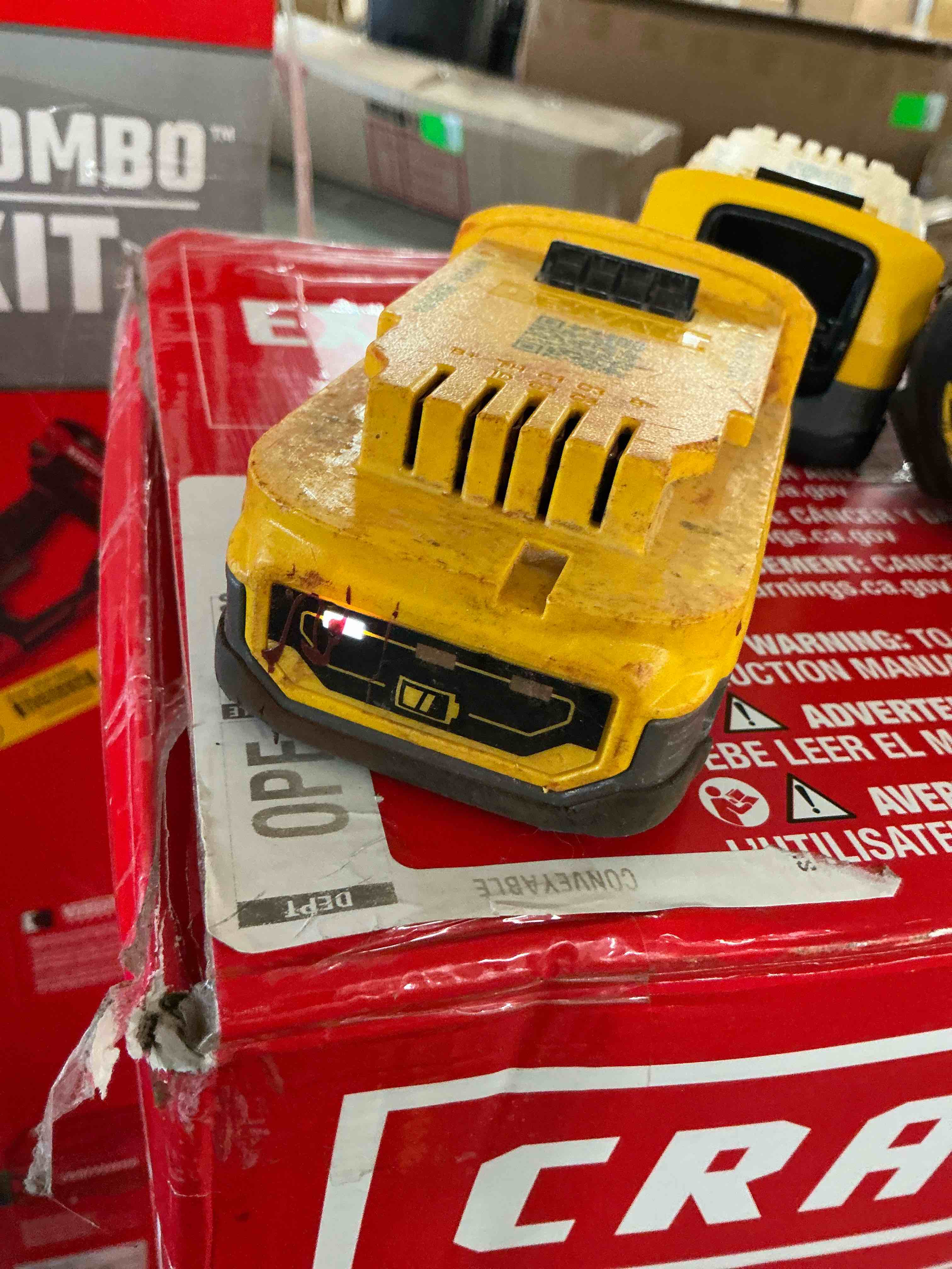 Condition photo showing Good Condition for dewalt xr powerstack 20 -volt 1 -pack lithium-ion ( 1.7 ah battery )