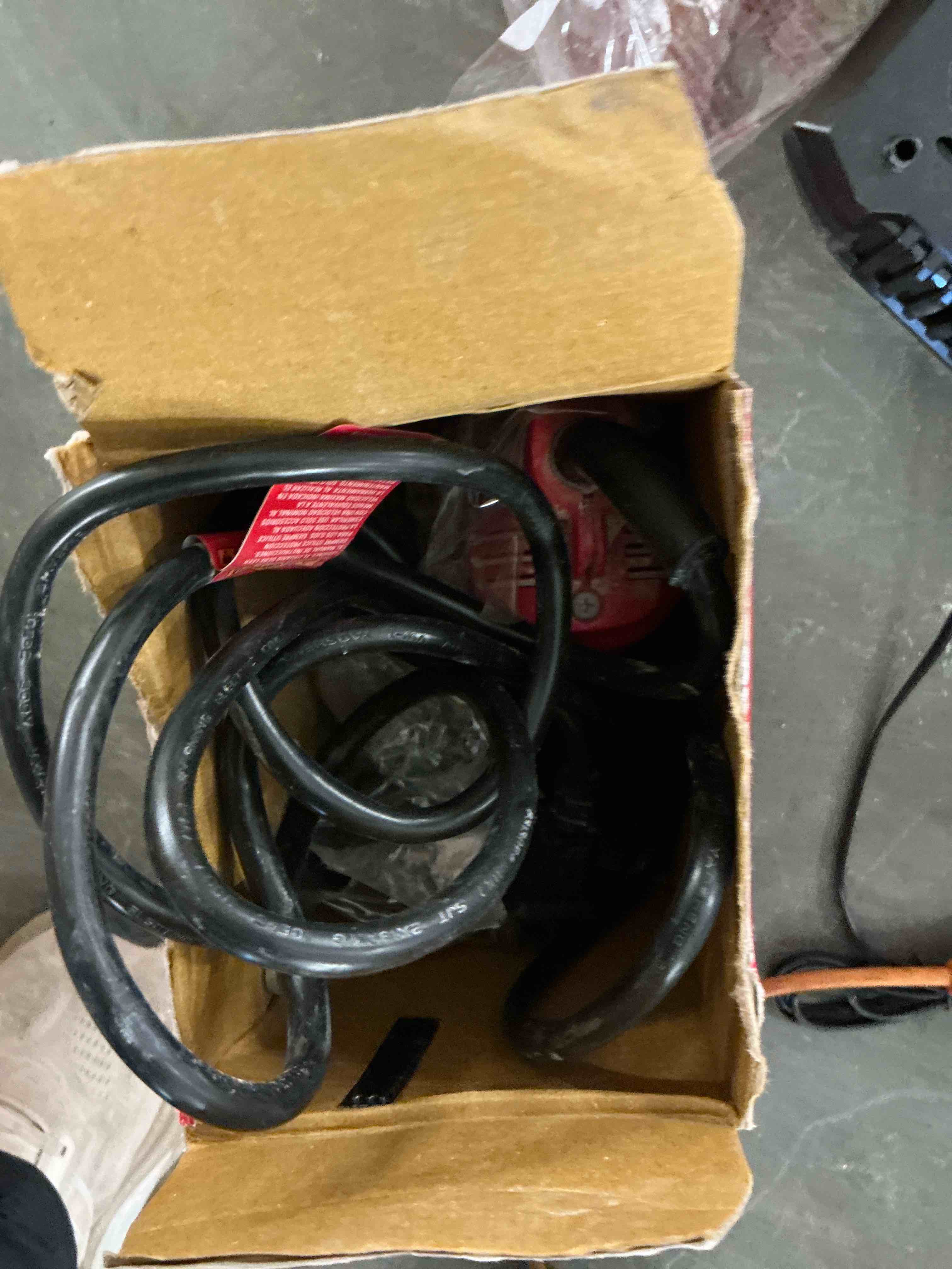 Condition photo showing Good Condition for craftsman small angle grinder tool inch 6 amp rpm corded (cmeg100) grey