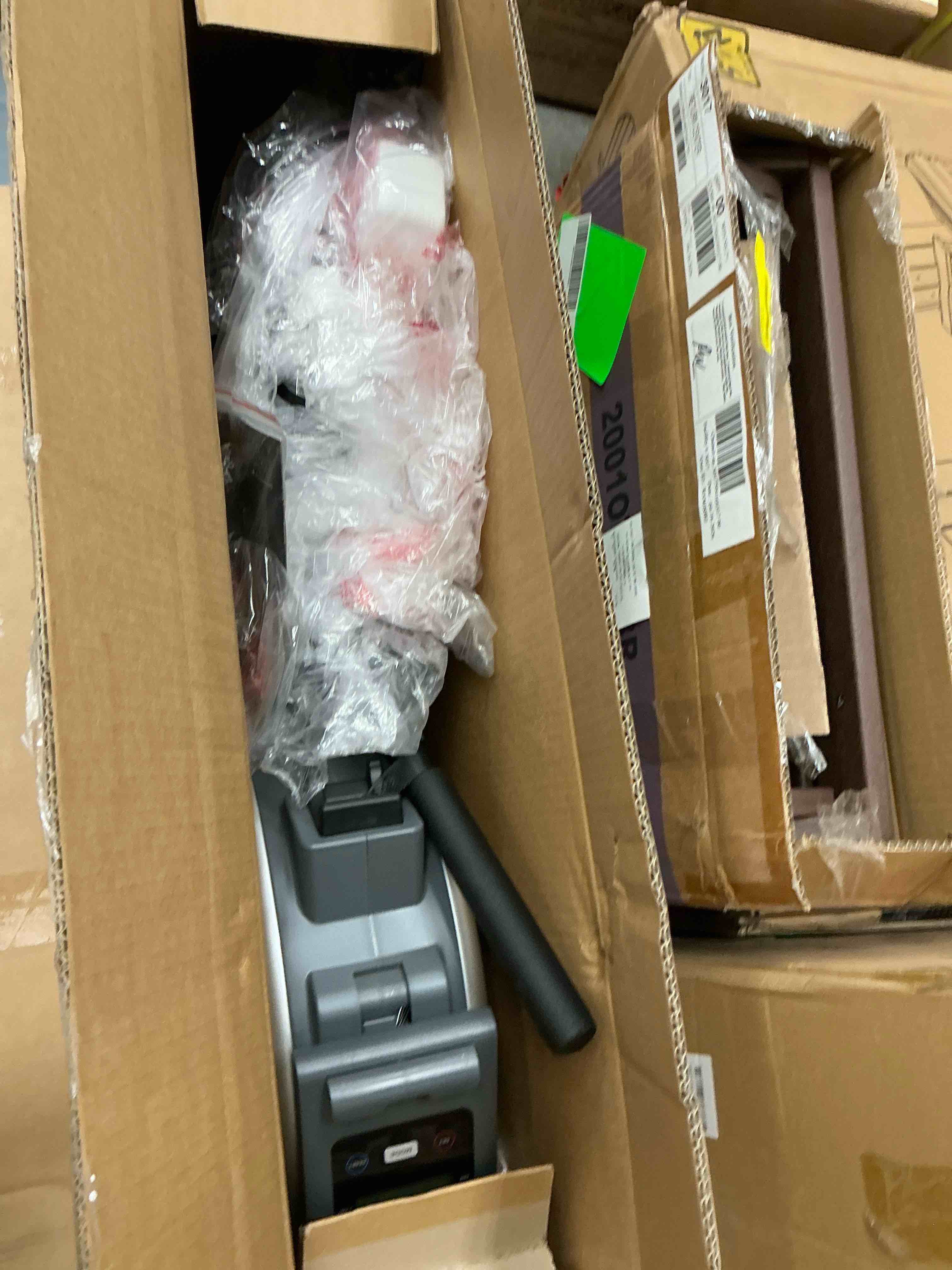 https://s3.amazonaws.com/lotting-images-prod/EmanualPiazza/PNK4215957_1778332681055.jpeg