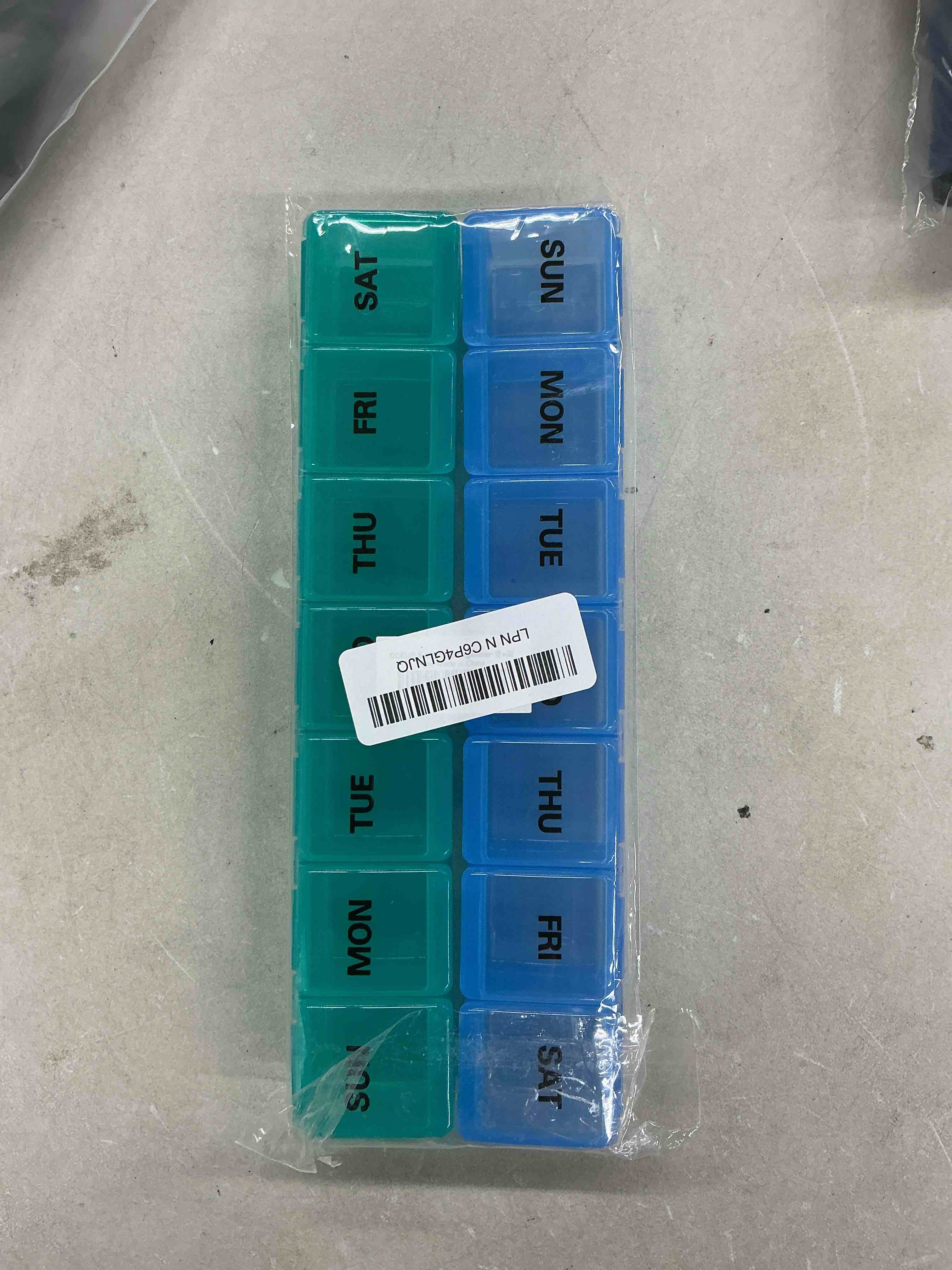 Condition photo showing Good Condition for bug hull weekly pill organizer large 2 packs, extra large travel pill organizers, pill box 7 day, travel pill case, medicine pill organizer for vitamins, supplements and medications (blue+green) blue + green