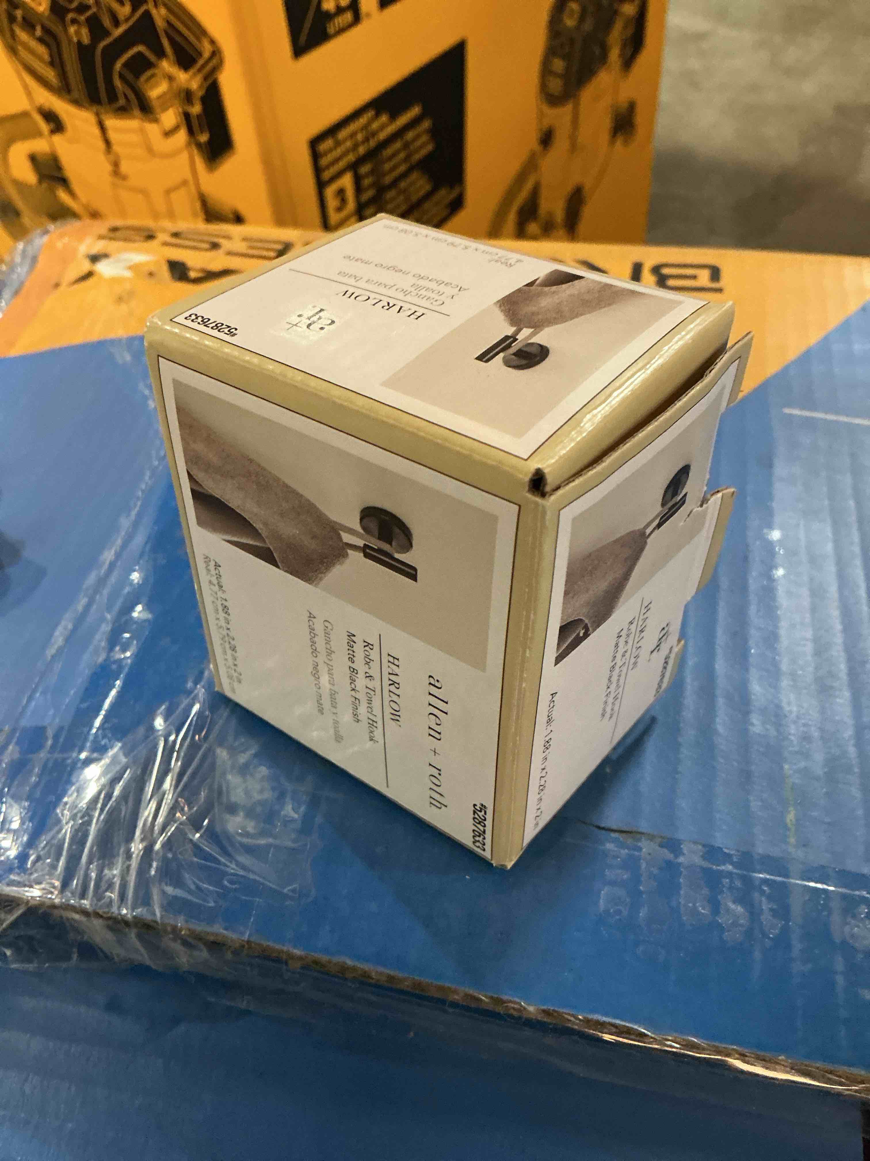 https://s3.amazonaws.com/lotting-images-prod/EmanualPiazza/PNK4987749_1781618789597.jpeg