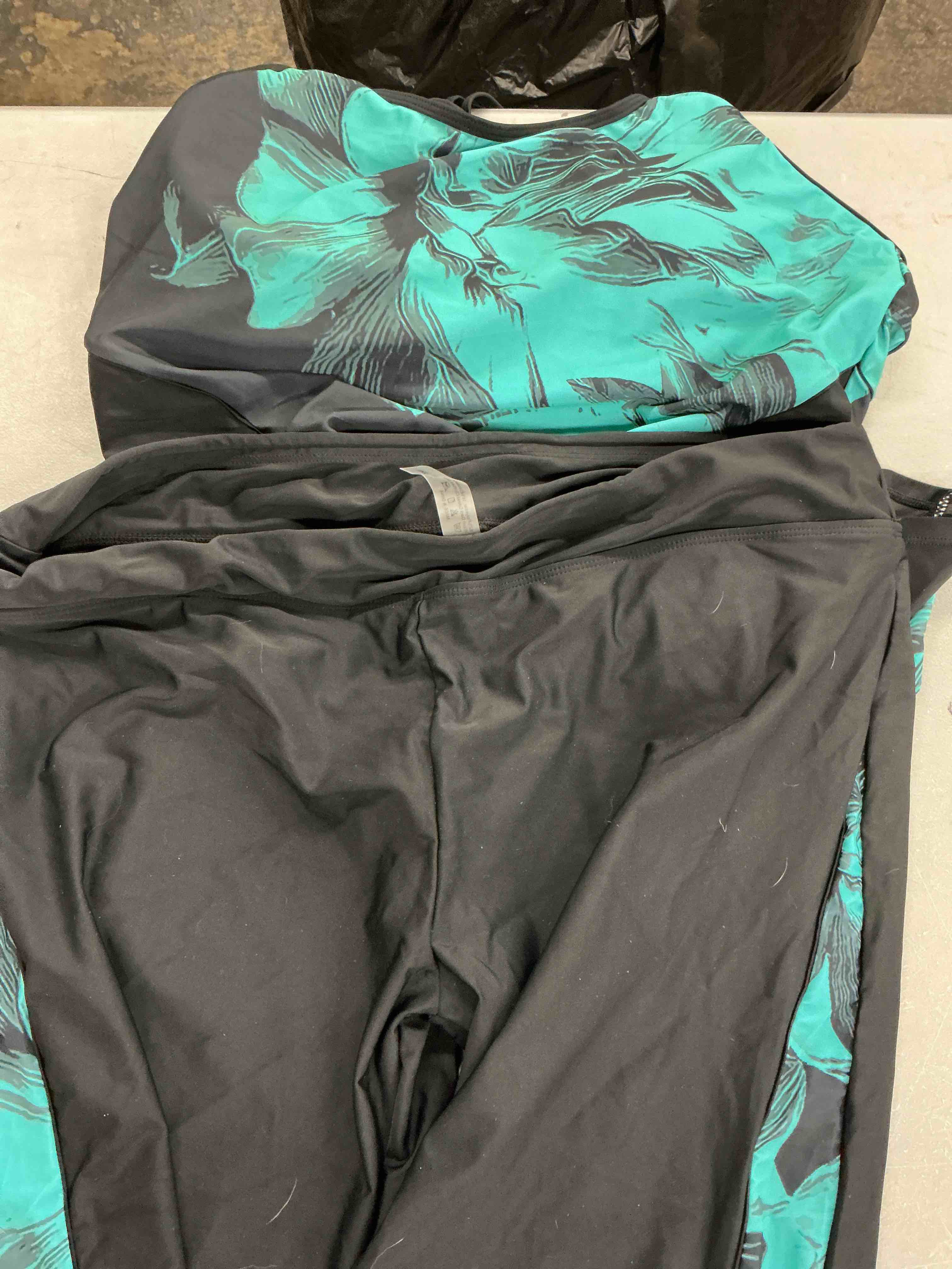 Condition photo showing Good Condition for lalagen womens plus size swimsuits 2026 modest rash guard capris tankini bathing suits two piece bathing suit swimwear