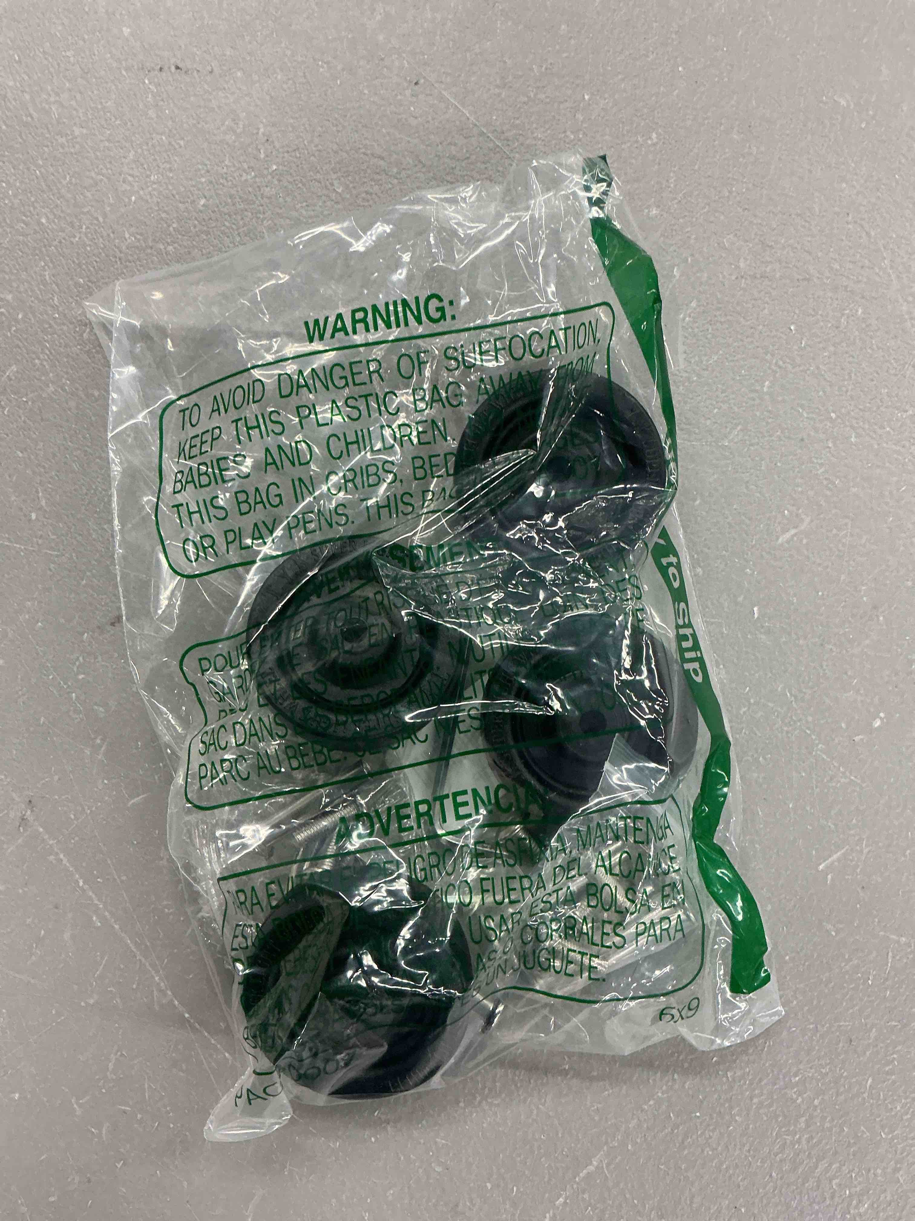 Condition photo showing Good Condition for diameter 2 inch wear-resistant mute luggage suitcase replacement wheels rubber swivel caster wheels repair kits 4 wheels (49 * 18) 49 x 18 mm