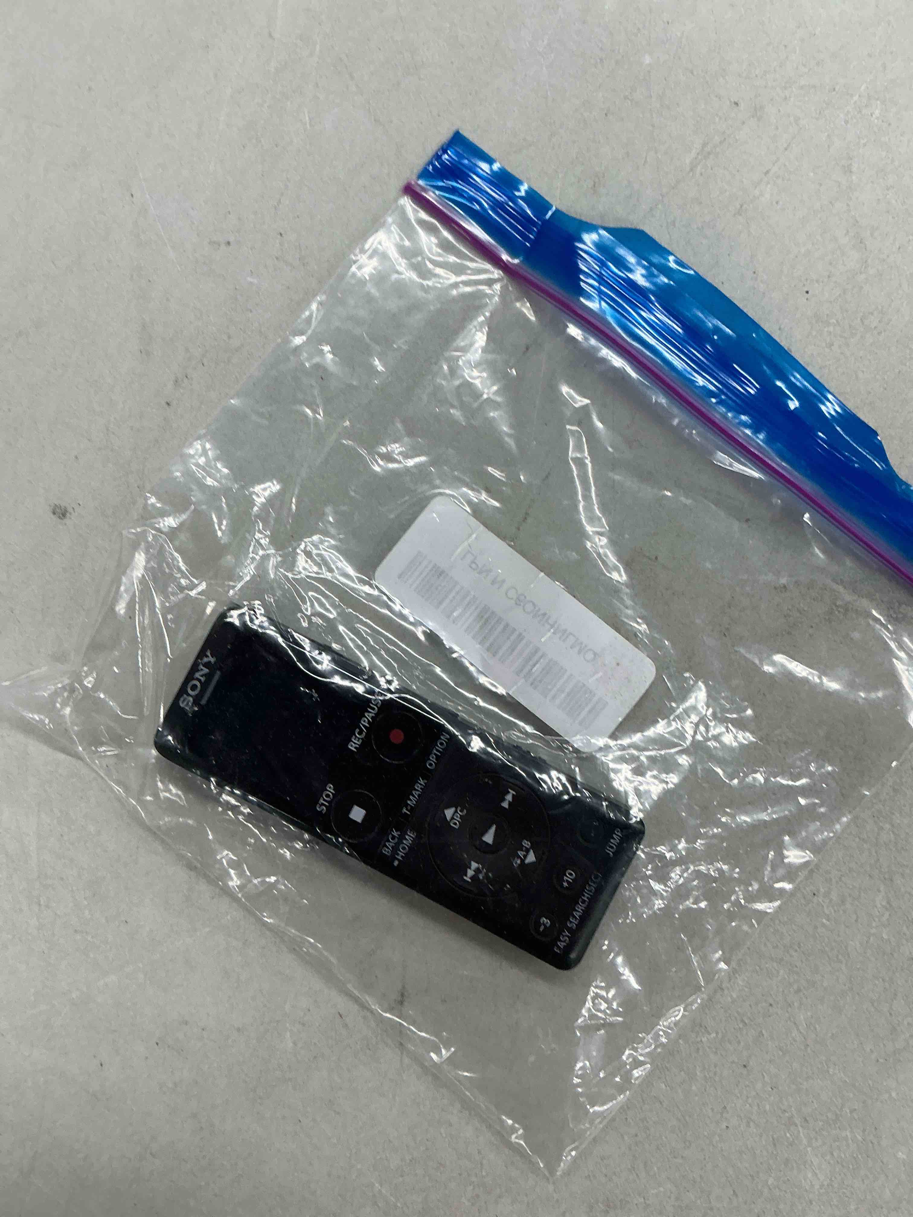 Condition photo showing Good Condition for sony icd-ux570 digital voice recorder, icdux570blk, usb