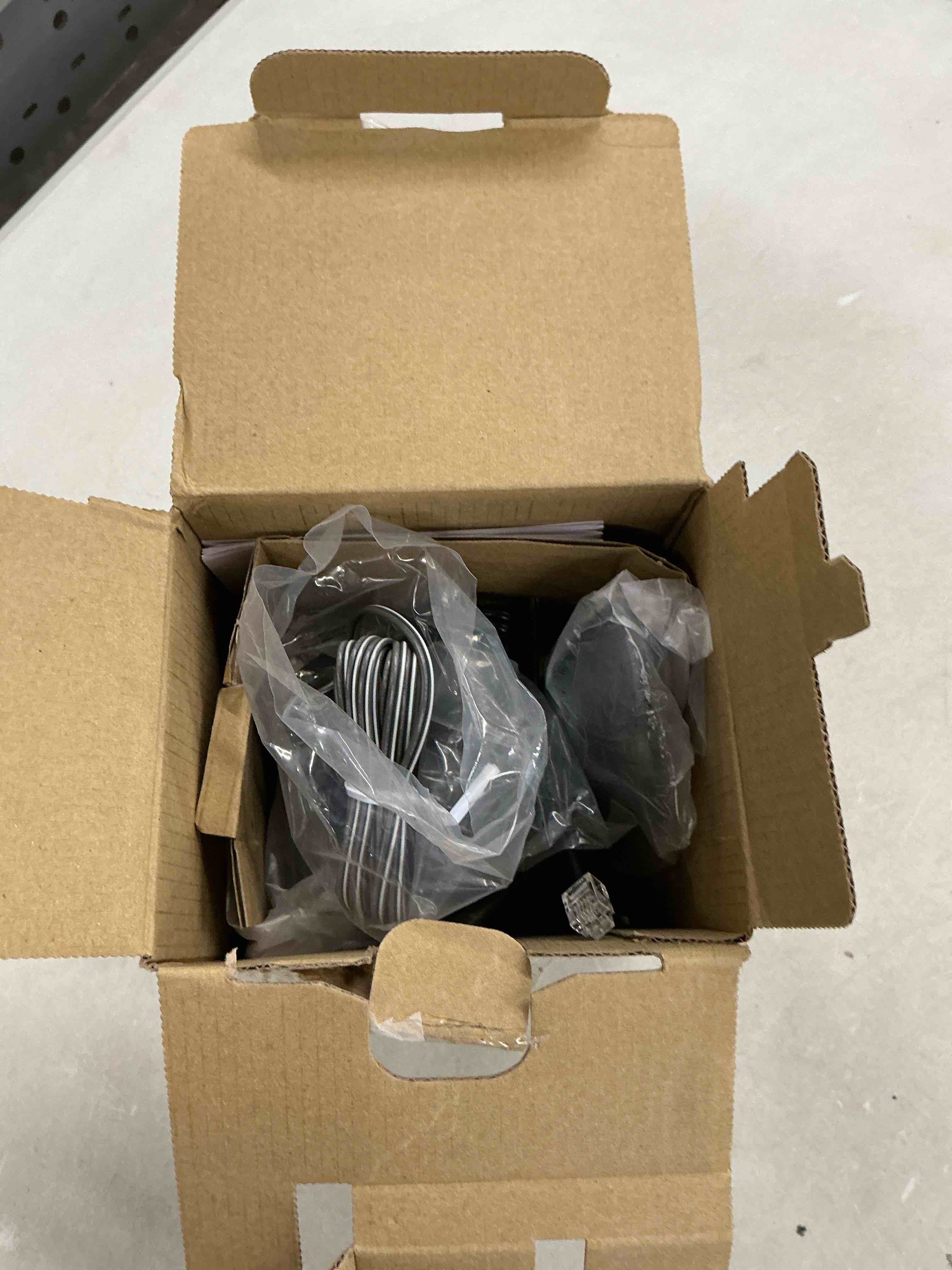 https://s3.amazonaws.com/lotting-images-prod/EmanualPiazza/PNK4990100_1779293978691.jpeg