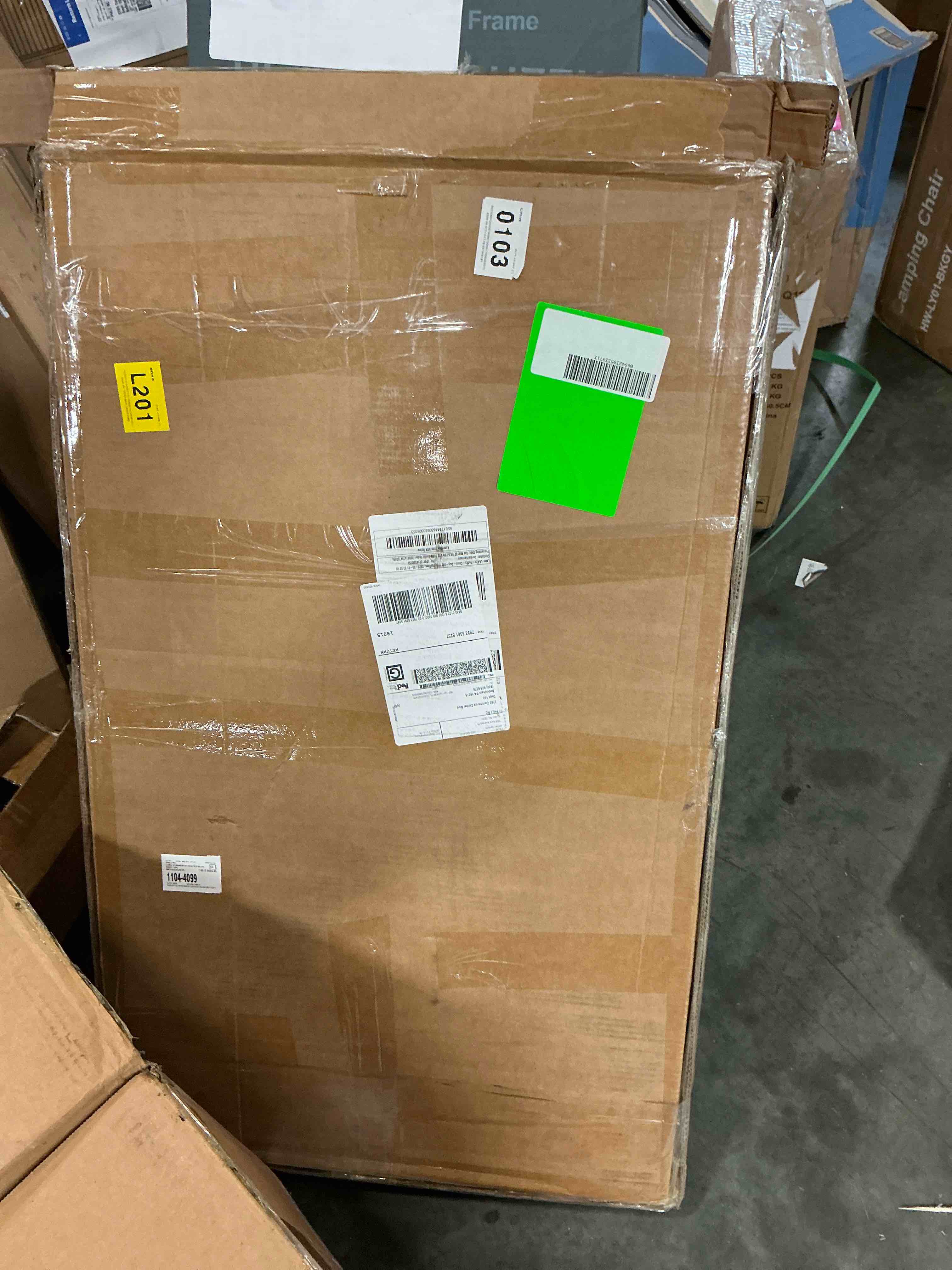 https://s3.amazonaws.com/lotting-images-prod/EmanualPiazza/PNK4991261_1779804669928.jpeg