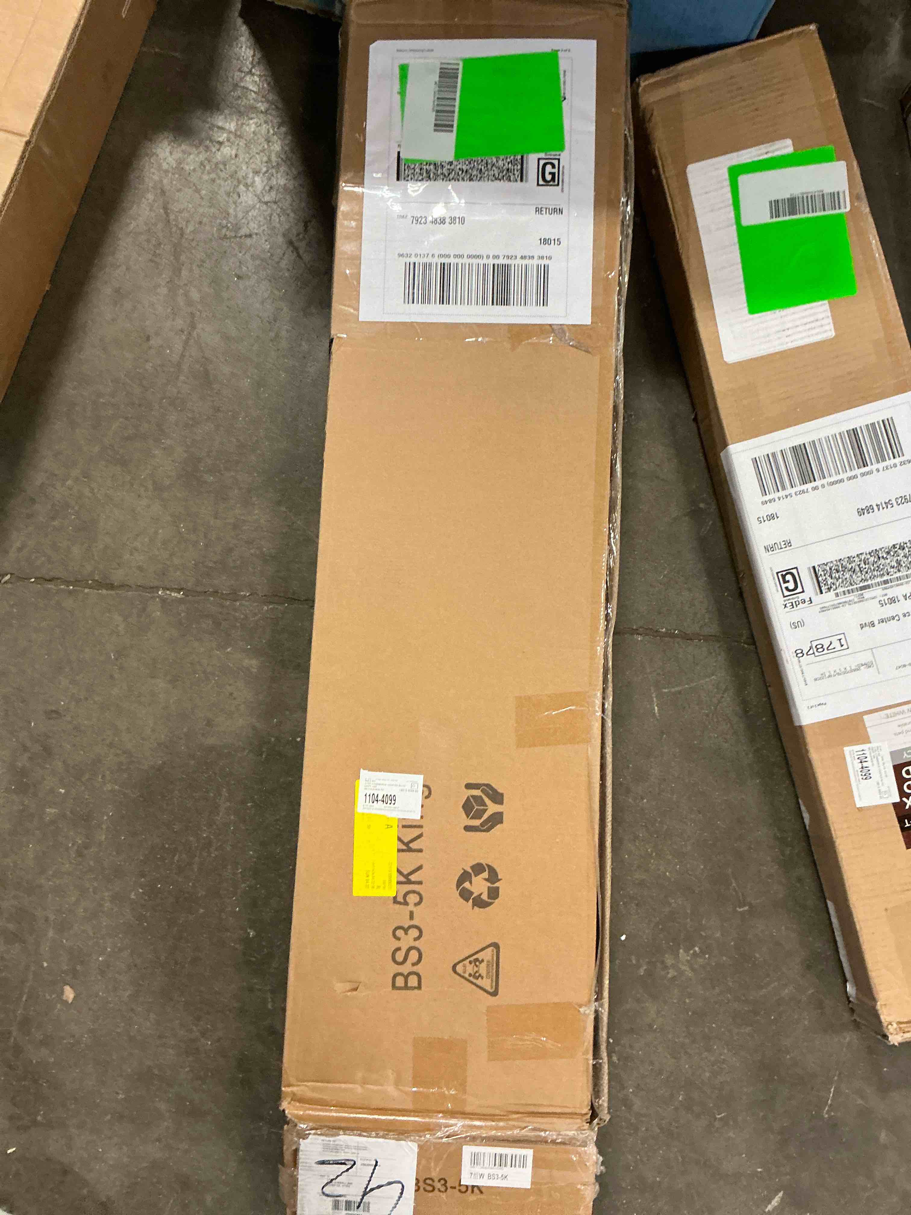 https://s3.amazonaws.com/lotting-images-prod/EmanualPiazza/PNK4991344_1779822530415.jpeg