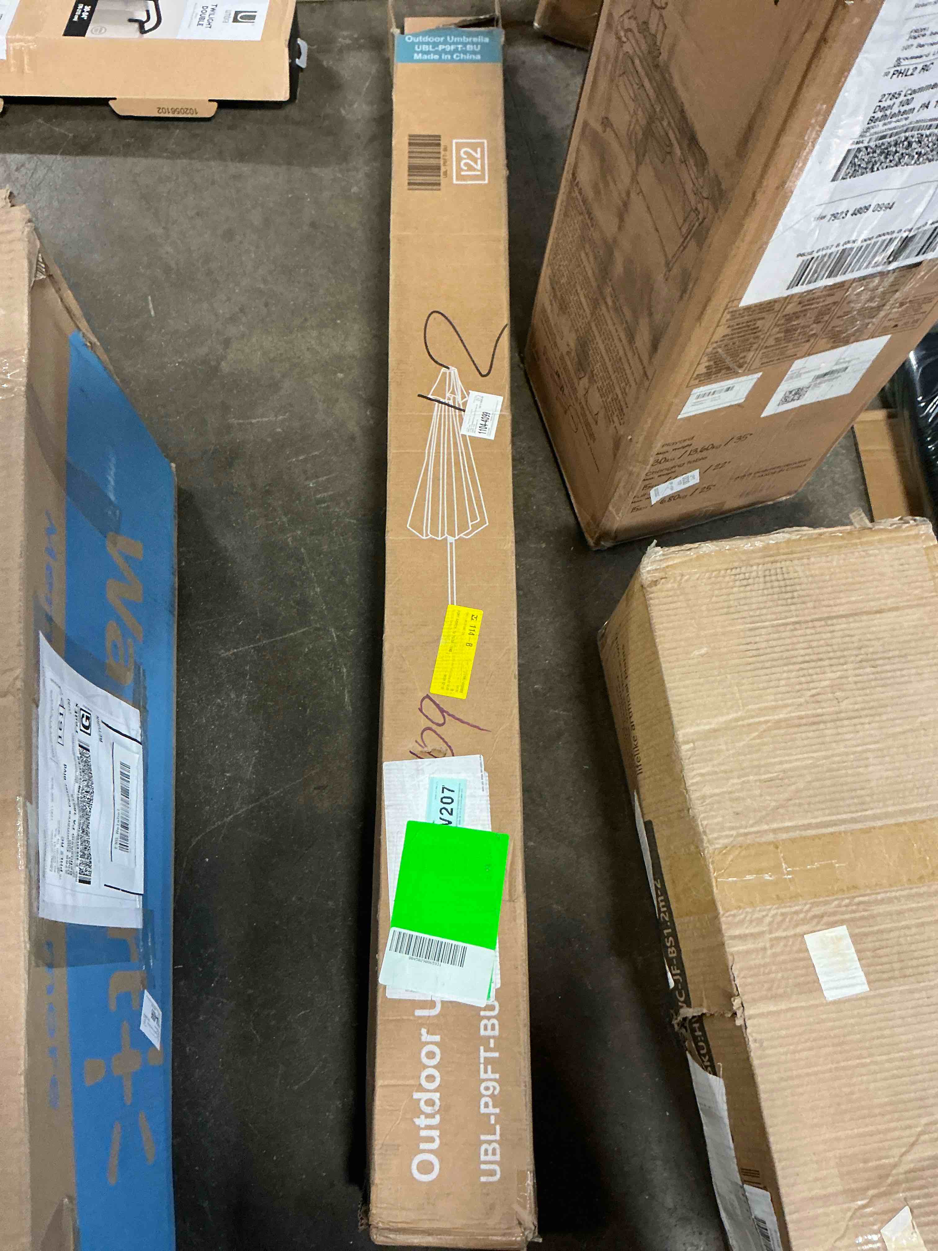 https://s3.amazonaws.com/lotting-images-prod/EmanualPiazza/PNK4991351_1779823509790.jpeg