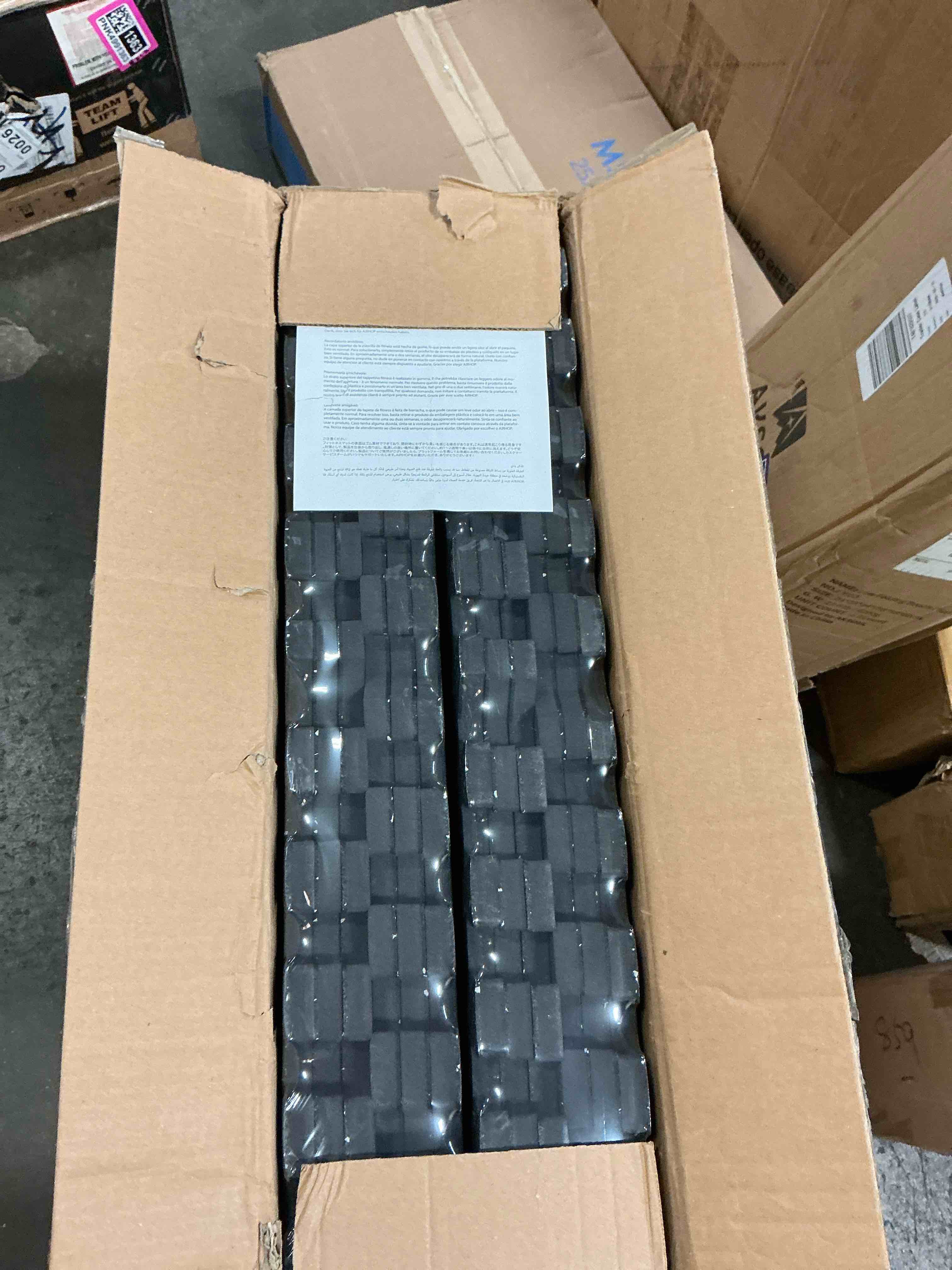 https://s3.amazonaws.com/lotting-images-prod/EmanualPiazza/PNK4991365_1779825602374.jpeg