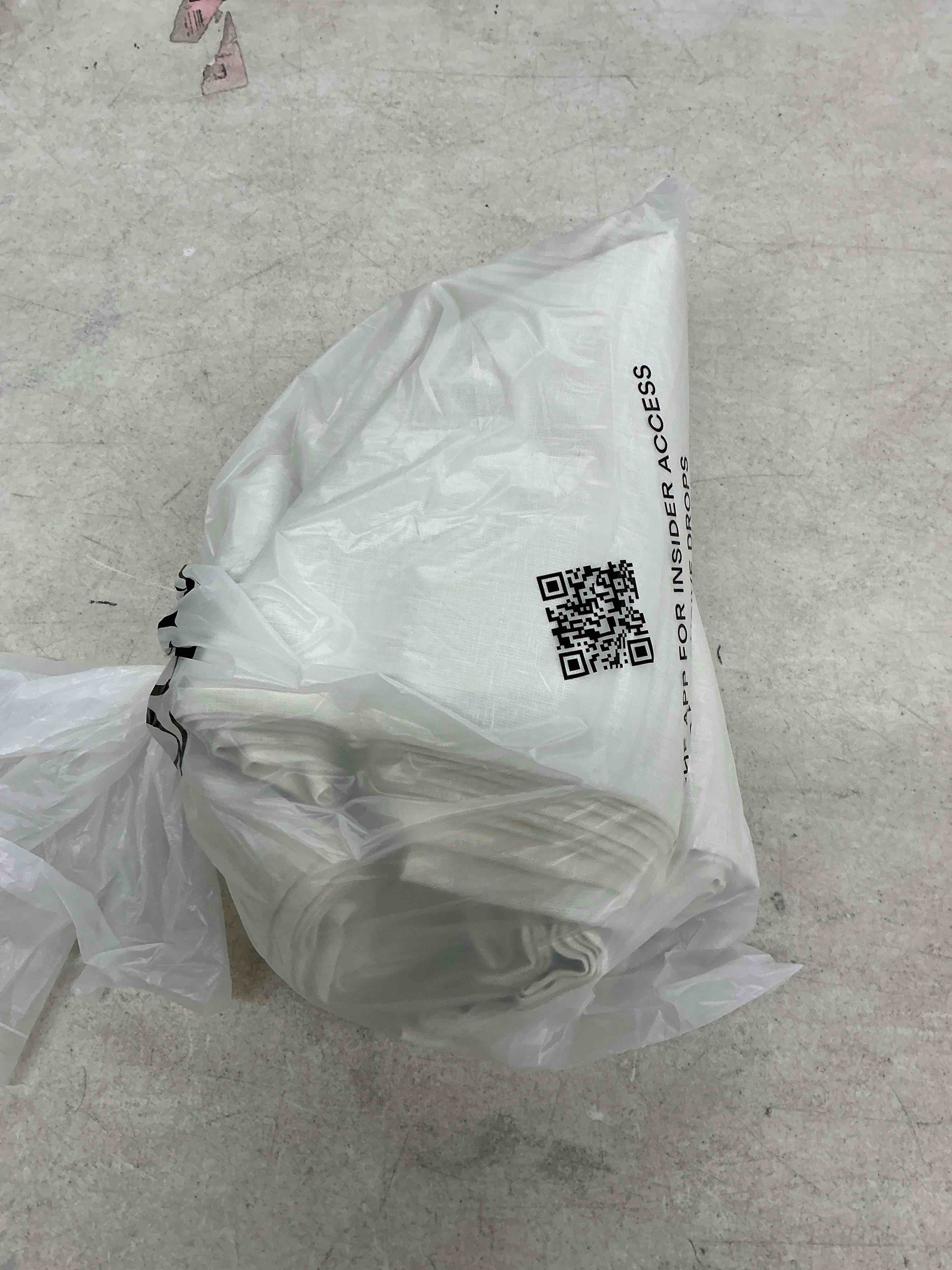 Condition photo showing Good Condition for quince european linen true blackout curtain - single panel, 48x96, ivory