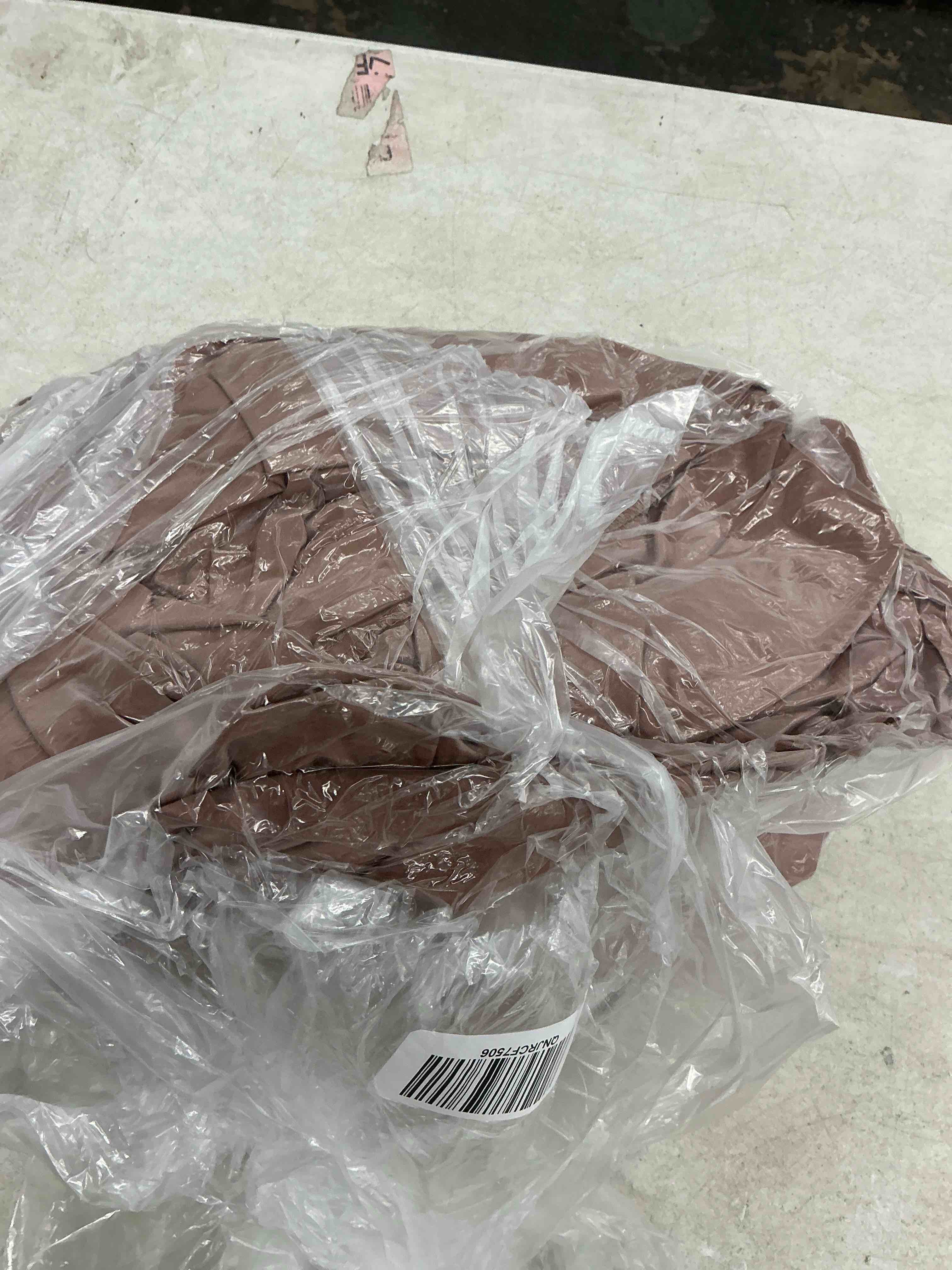 Condition photo showing Good Condition for quince organic crisp percale deluxe bedding bundle, queen, fig